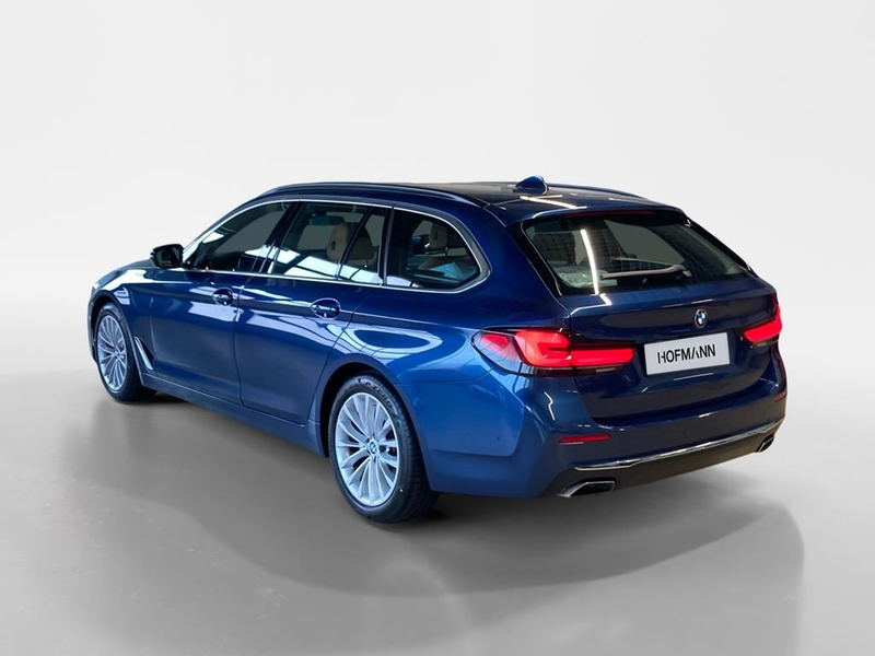BMW 530 Luxury Line — photo 5