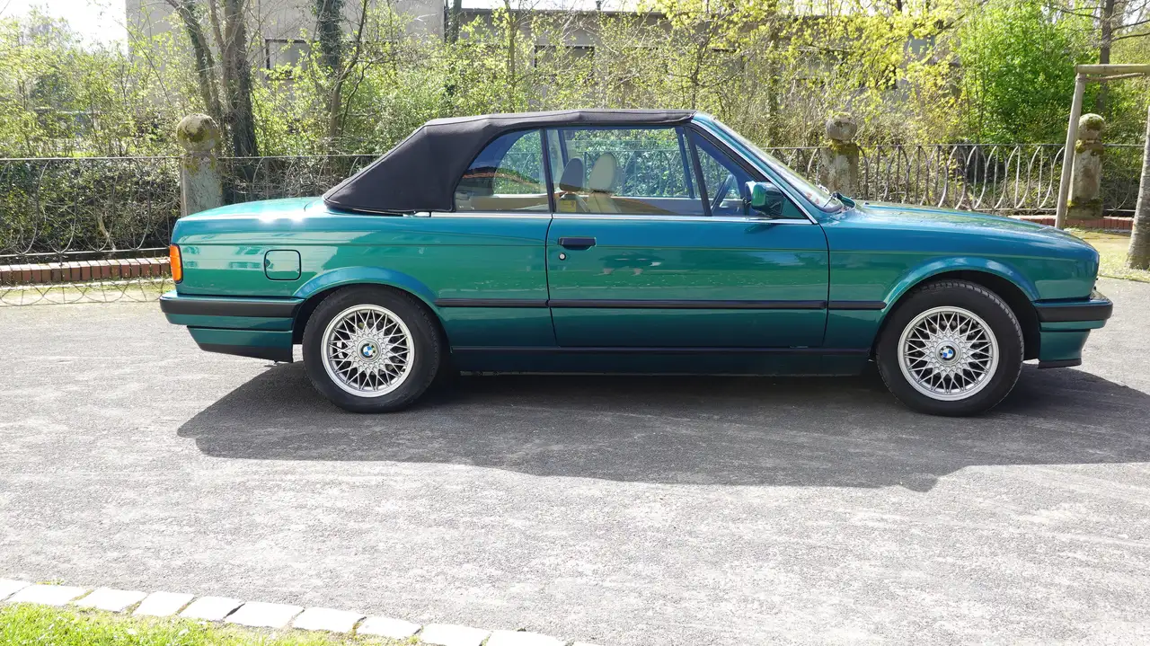 BMW 320i, foto 7