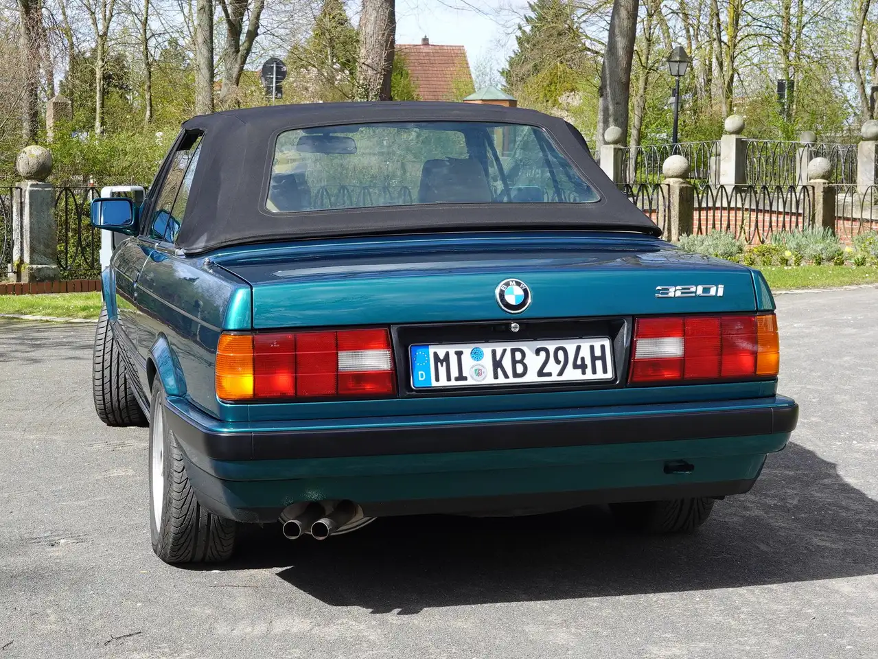 BMW 320i, foto 6