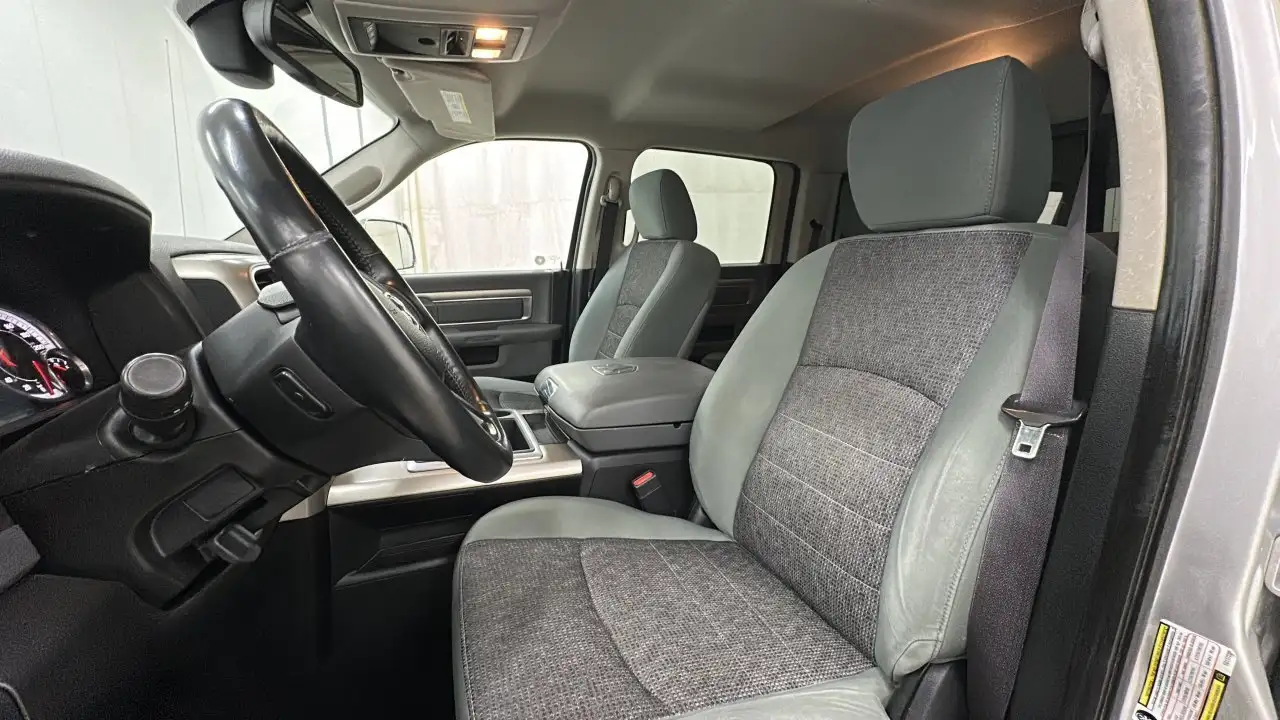 RAM 2500 снимка RAM 2500