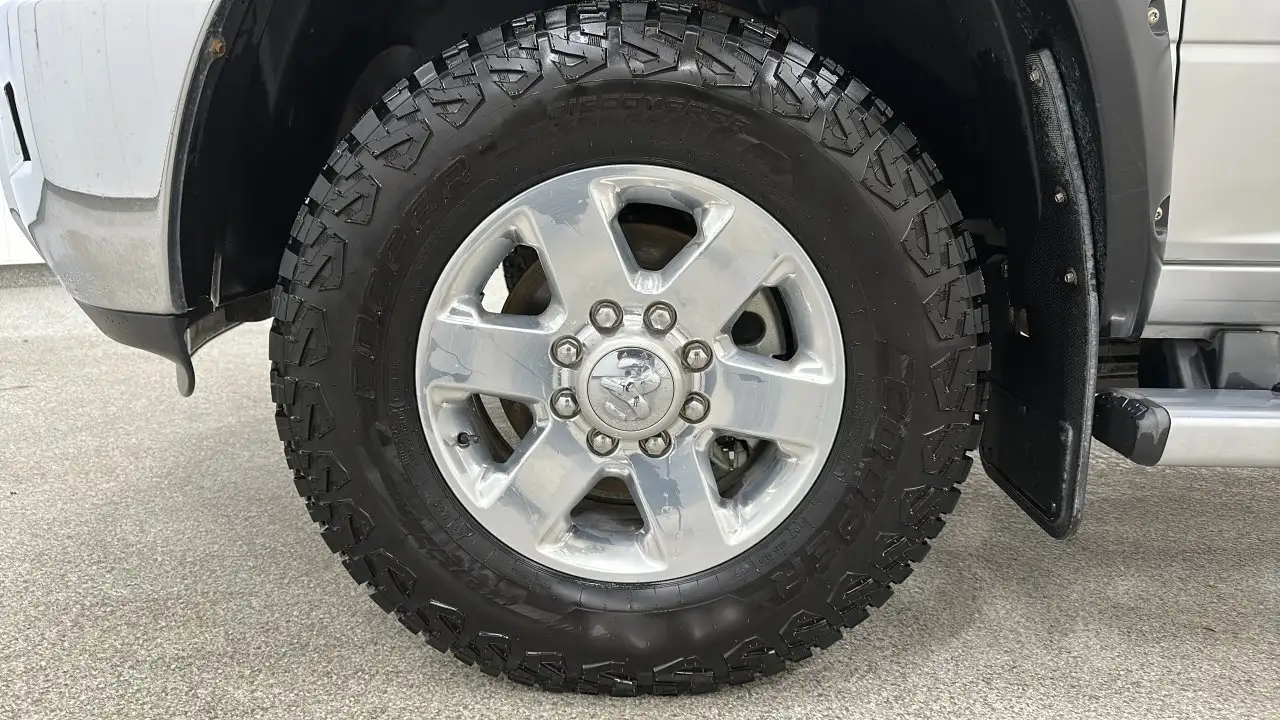 RAM 2500 снимка RAM 2500