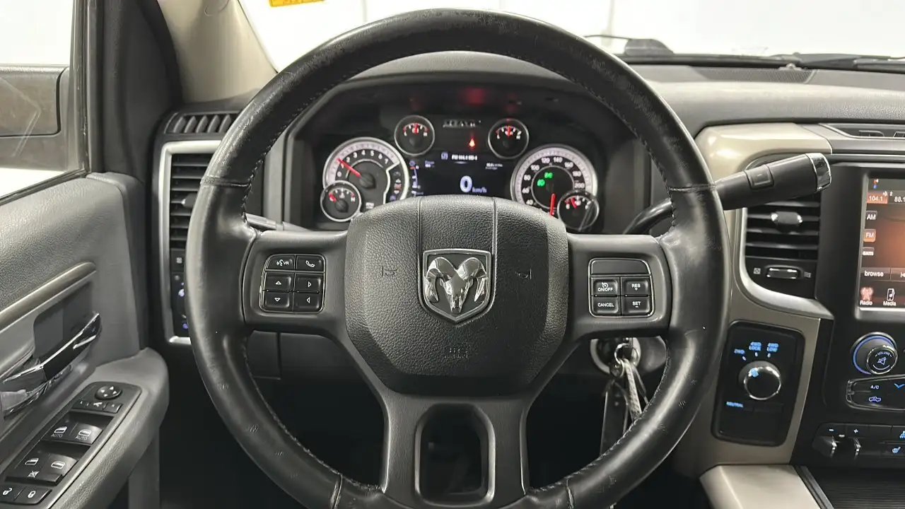 RAM 2500 снимка RAM 2500