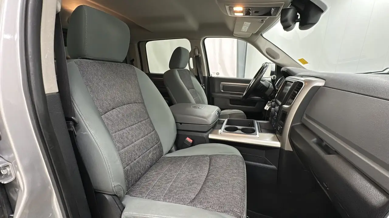 RAM 2500 снимка RAM 2500