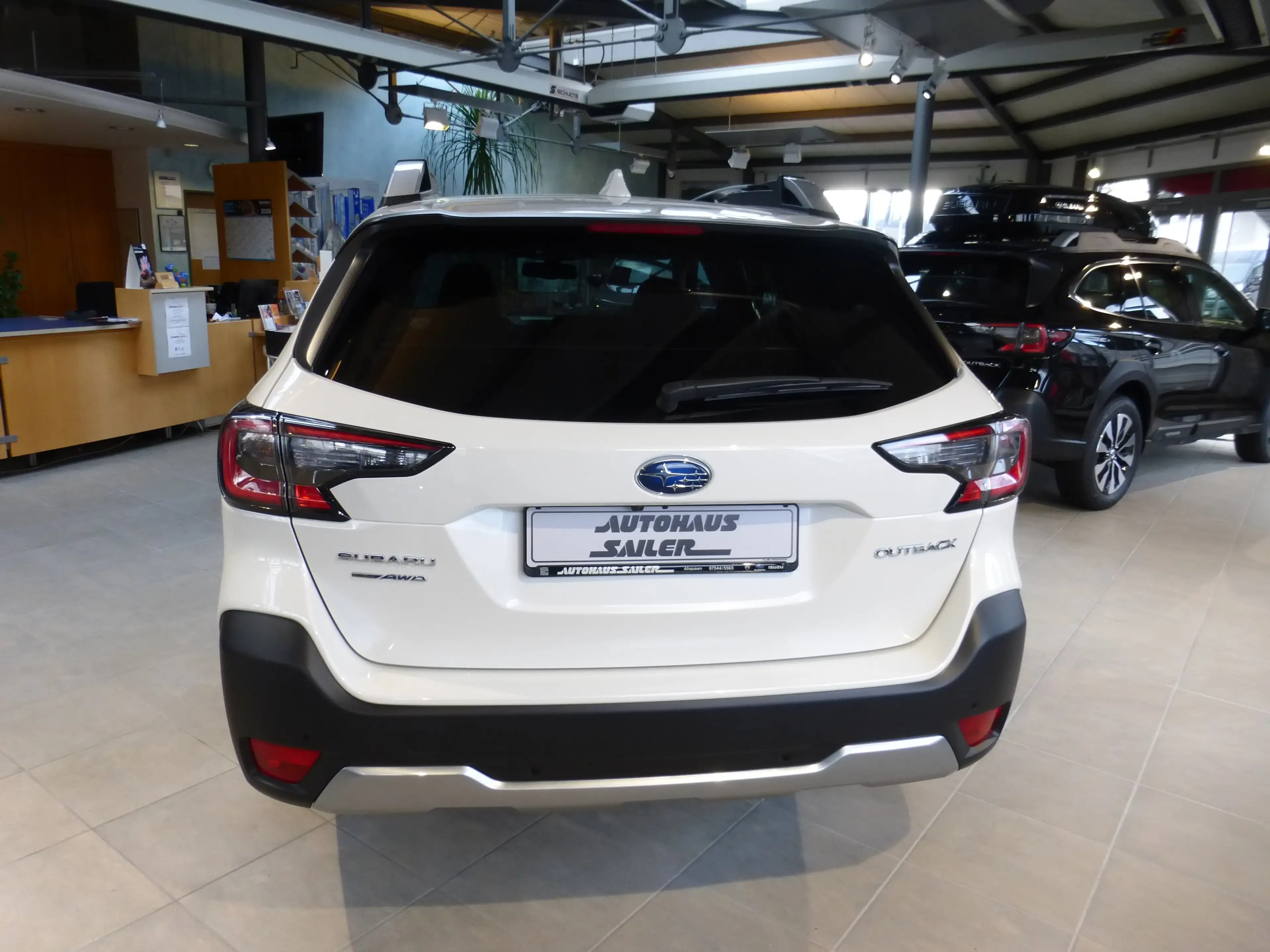 Subaru OUTBACK Outback 2.5i Platinum Lineartronic (00R=Restart) — photo 3