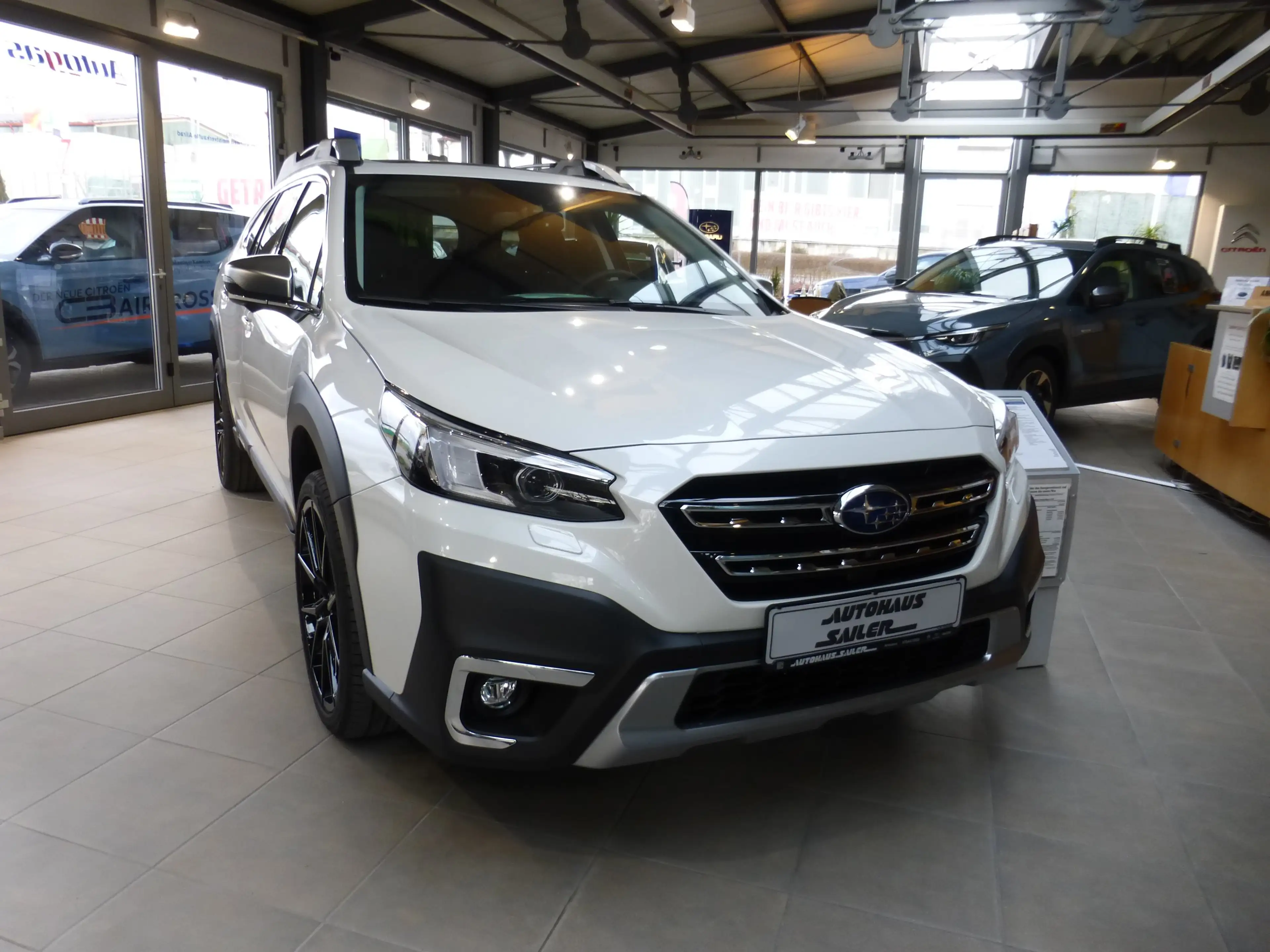 Subaru OUTBACK Outback 2.5i Platinum Lineartronic (00R=Restart) — photo 6