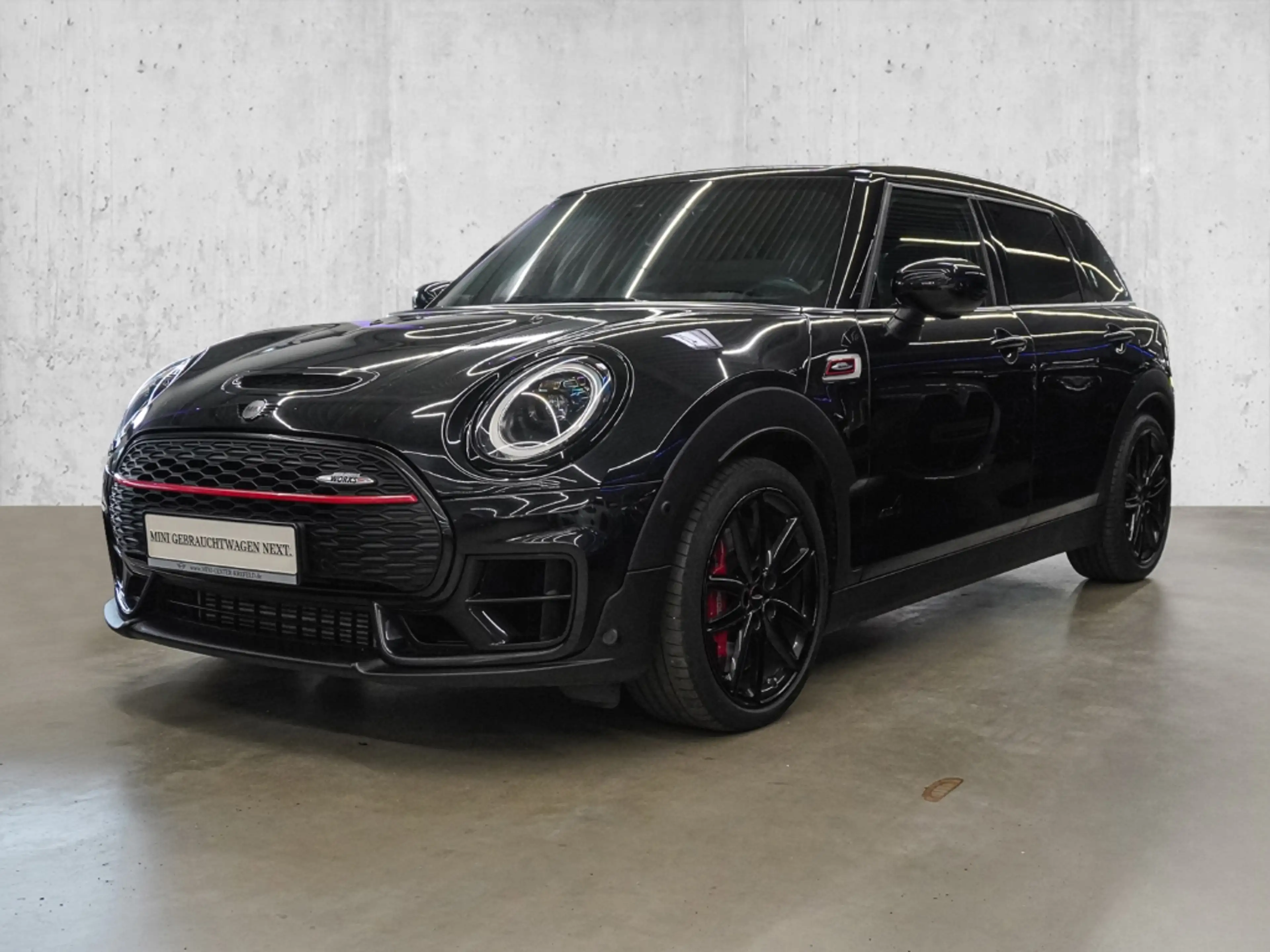 MINI John Cooper Works Clubman All4 Trim Digitales Cockpit Soundsystem HarmanKard