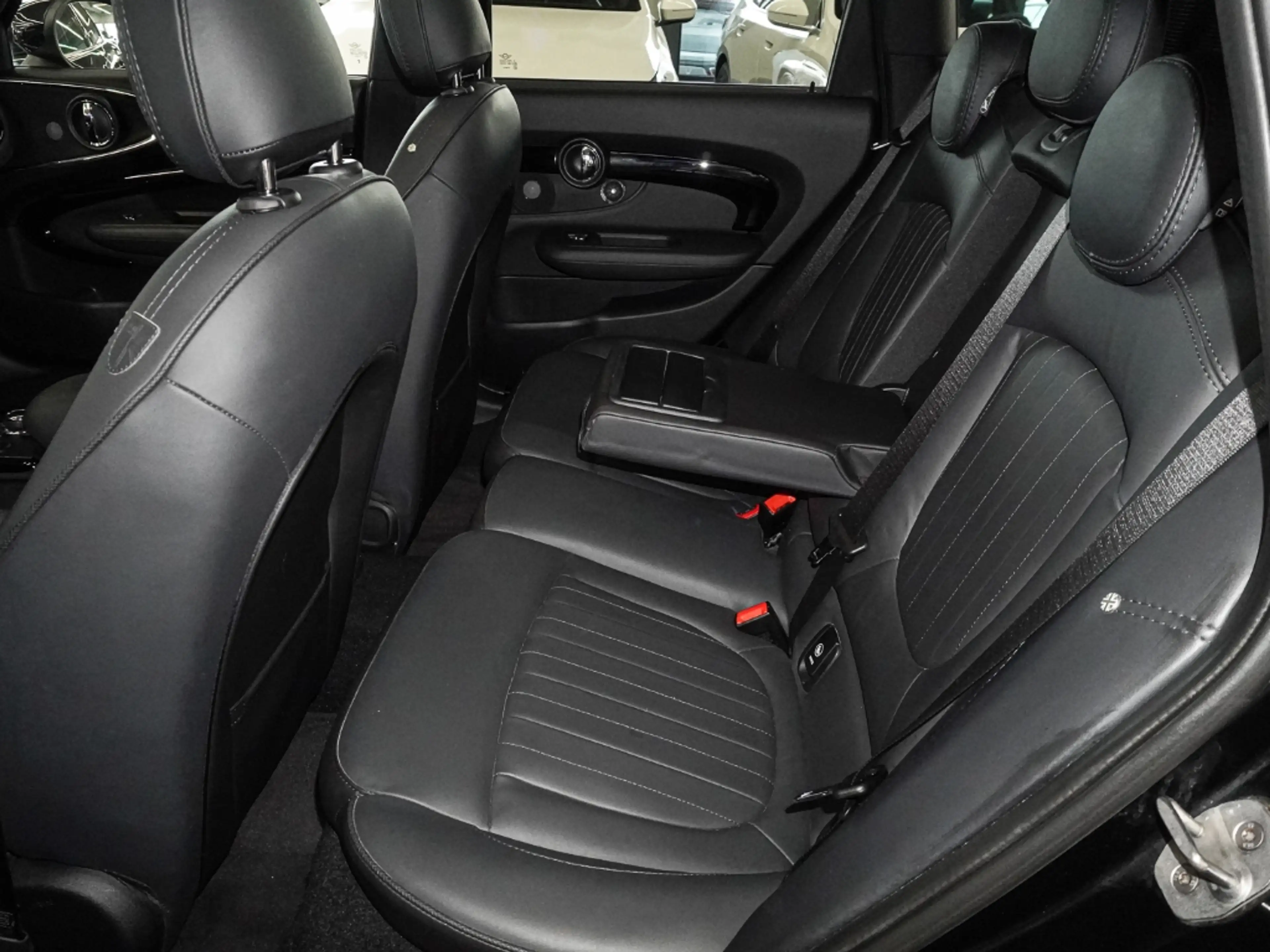 MINI John Cooper Works Clubman All4 Trim Digitales Cockpit Soundsystem HarmanKard — photo 16