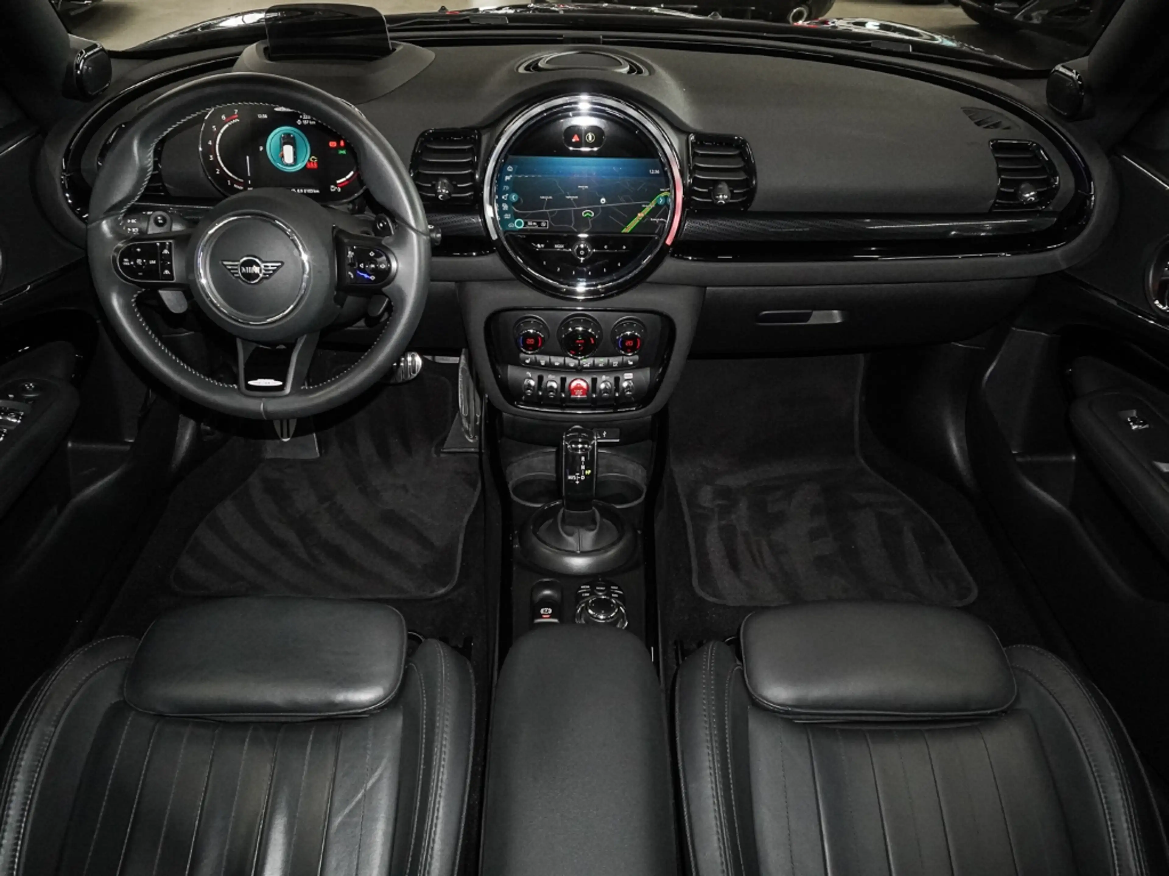 MINI John Cooper Works Clubman All4 Trim Digitales Cockpit Soundsystem HarmanKard — photo 11