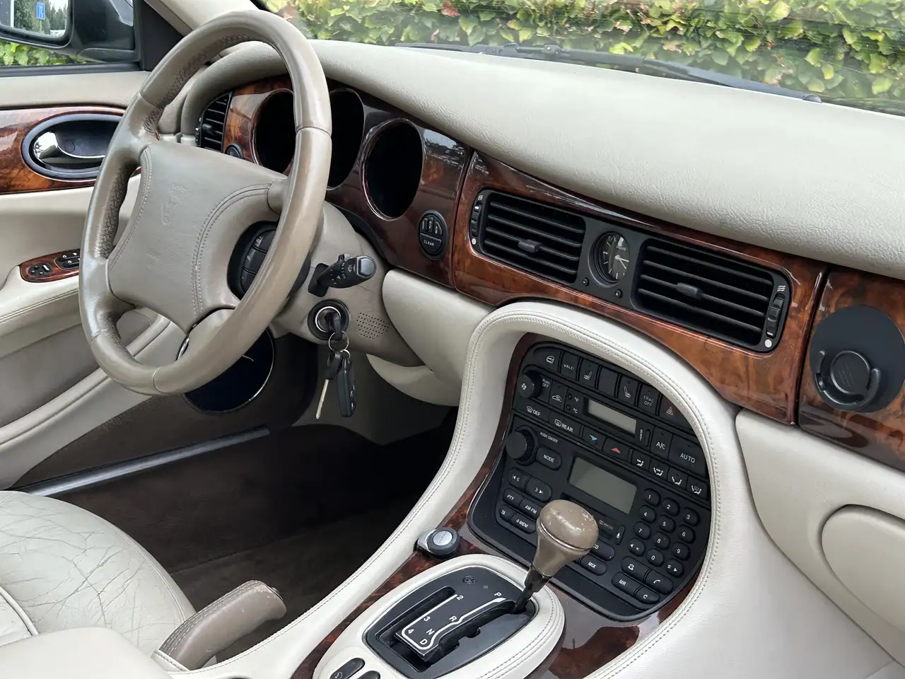 Jaguar XJ 4.0 V8 Sovereign Origineel Nederlandse Auto, foto 7