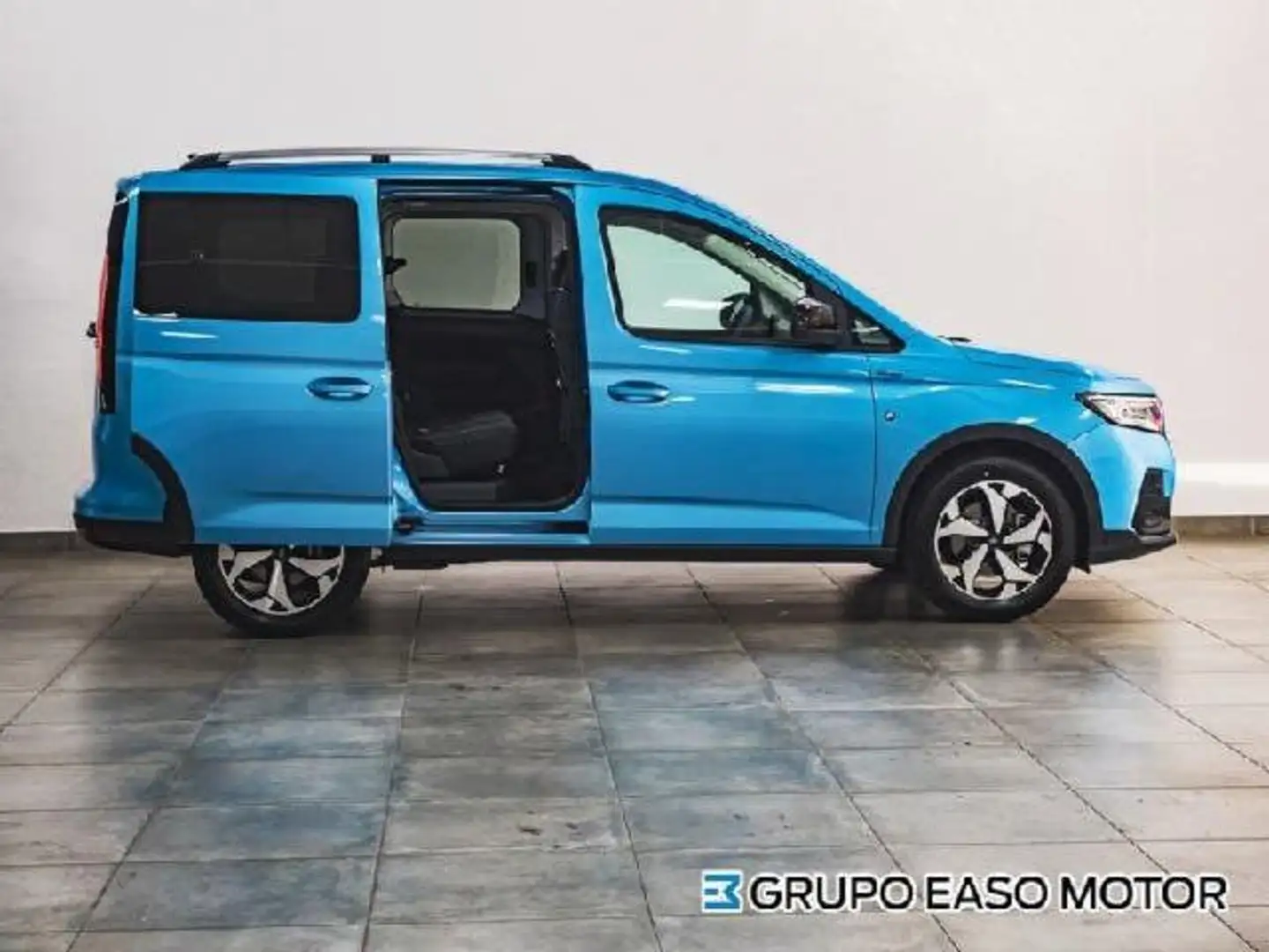 Ford Tourneo Connect 2.0 Ecoblue SWB L1 Active 122 Azul - 2