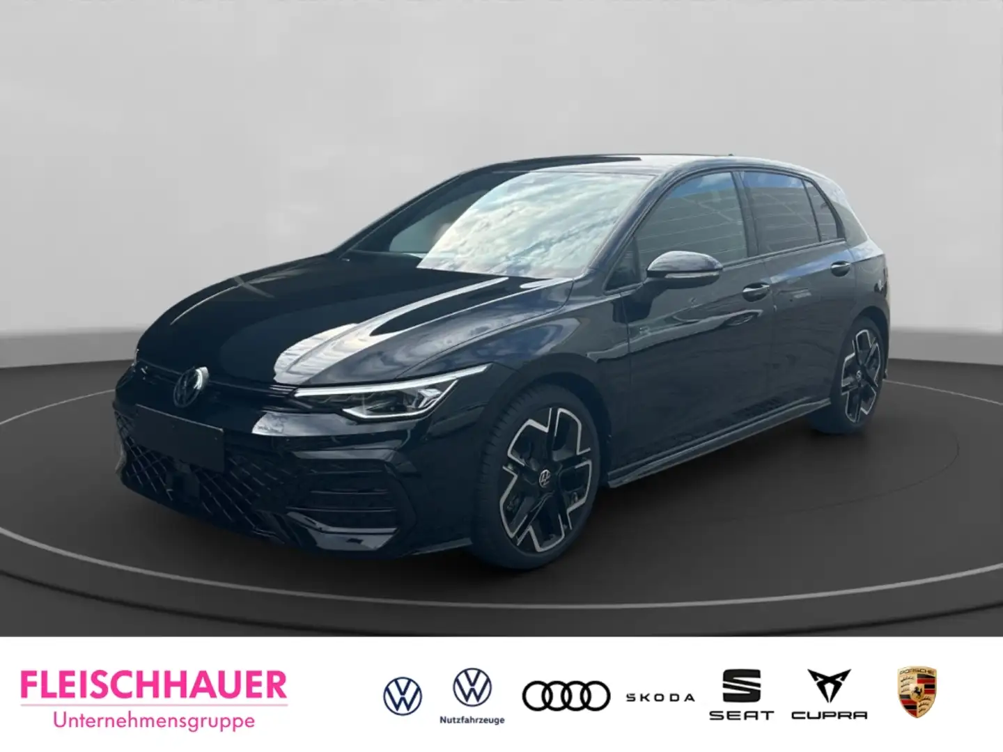 Volkswagen Golf VIII 2.0 TDI R-Line DSG+SPORTPAKET+SHZ+ACC Schwarz - 1