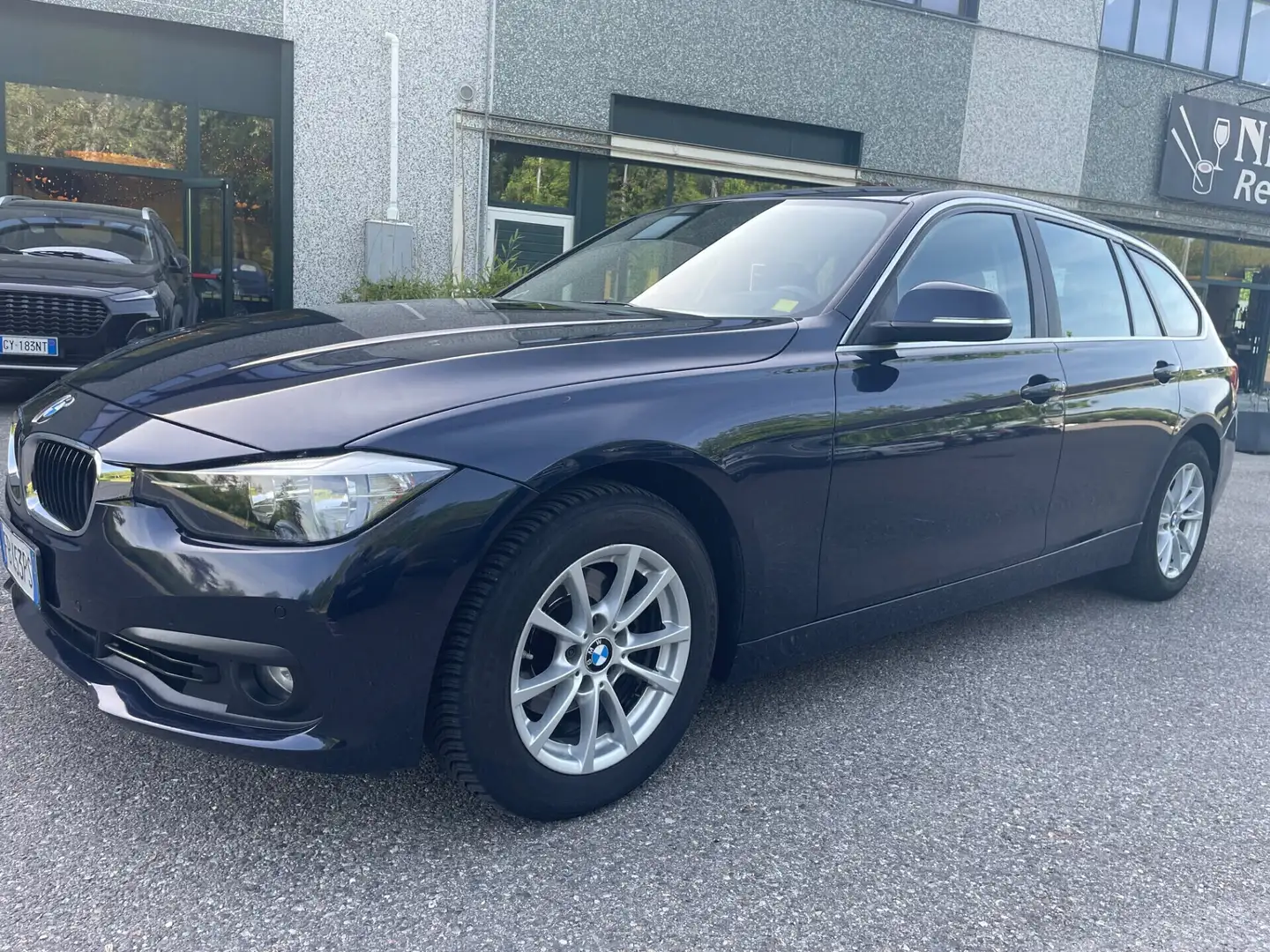 BMW 318 318i Business Automatik*Neopatentati*Navi* Bleu - 2