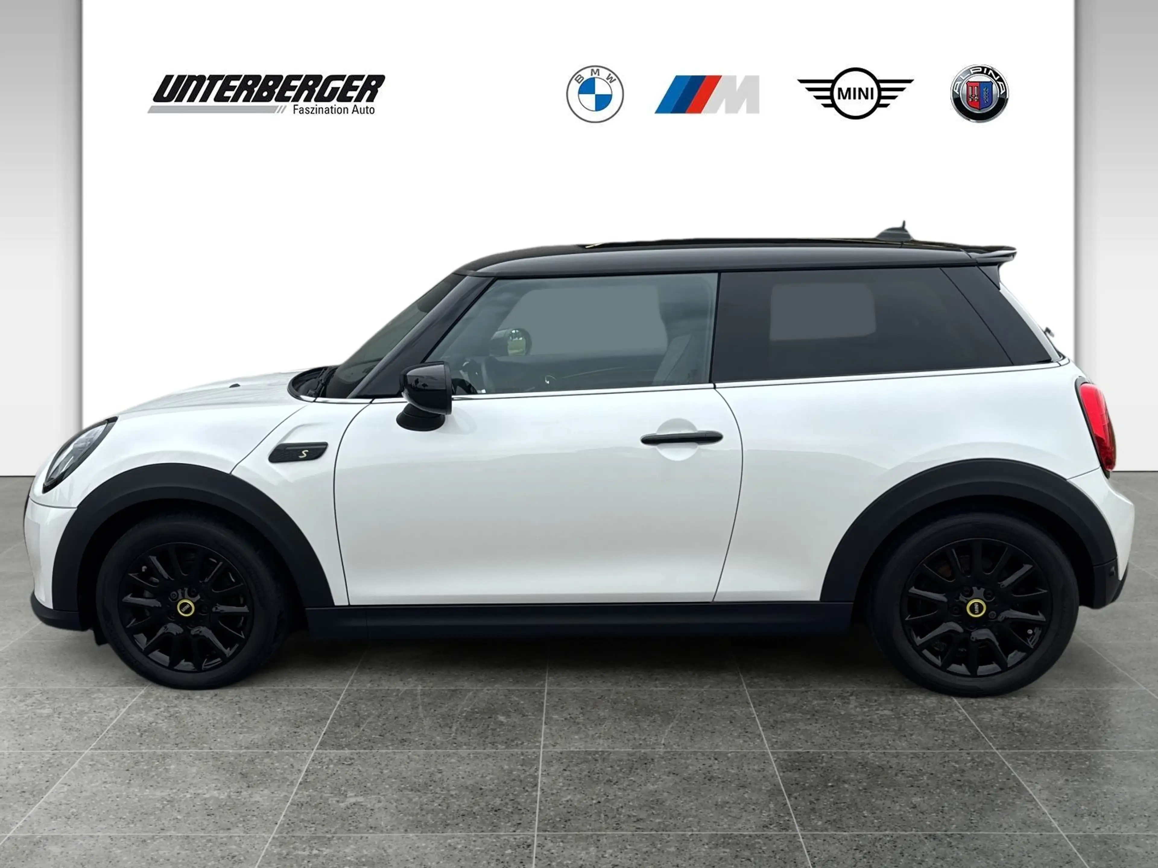 MINI Cooper SE SHZ LED PDC — photo 3