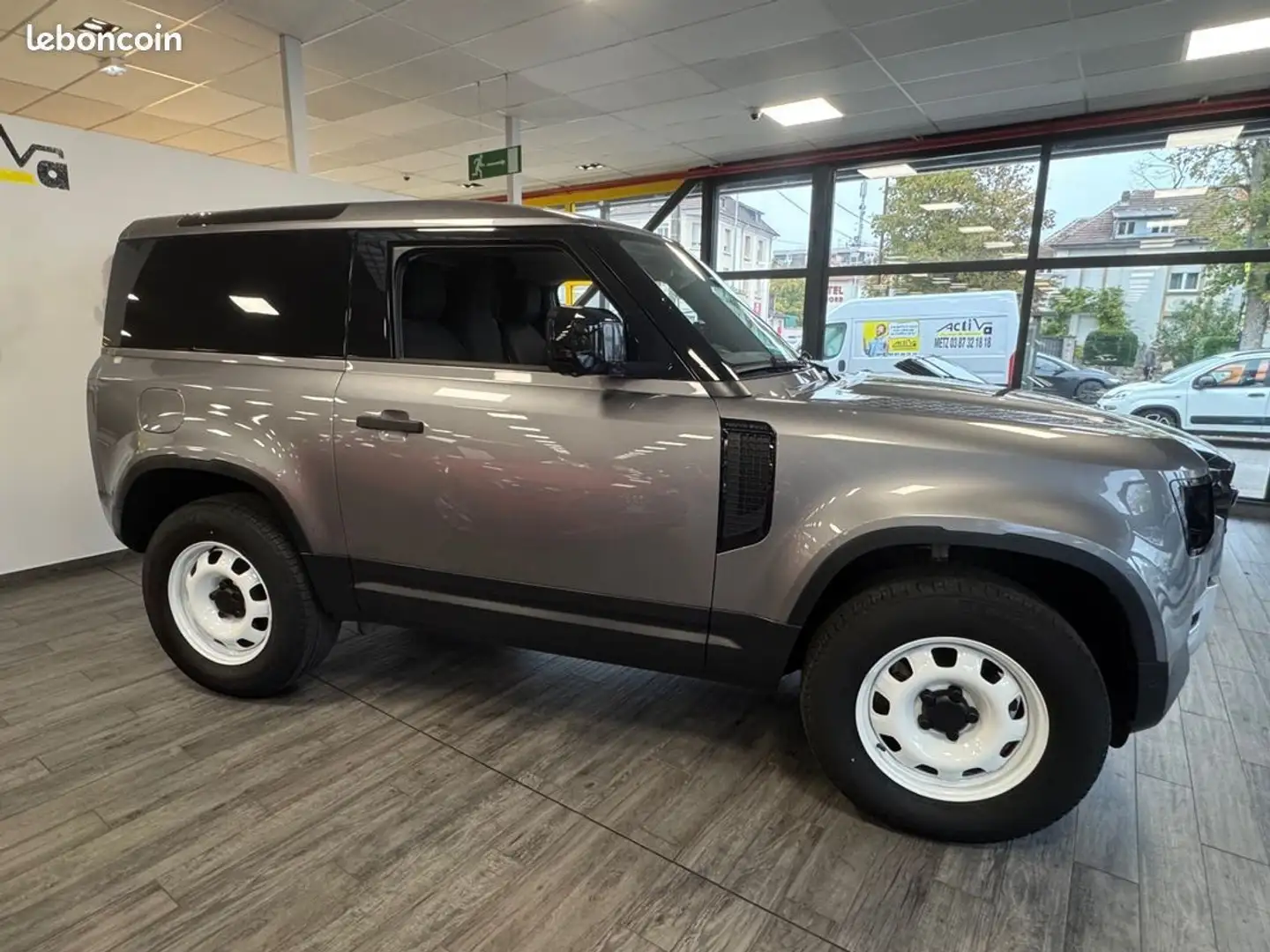 Land Rover Defender Land Rover 90 3 Places TVA Récupérable - 2