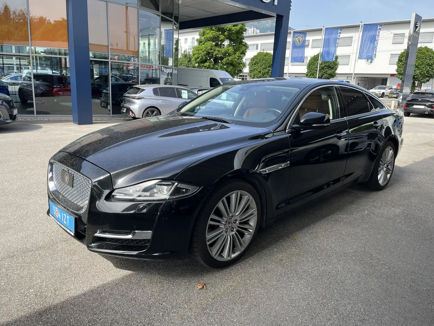 Jaguar XJ 3,0 Diesel Premium Luxury - 1