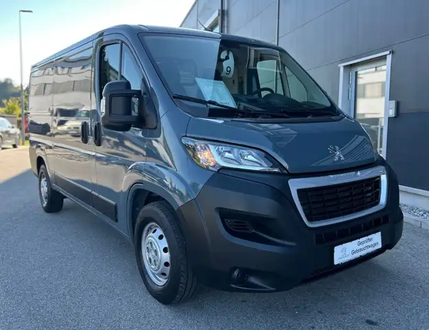 Peugeot Boxer Premium 435 L2H1 HDI 165