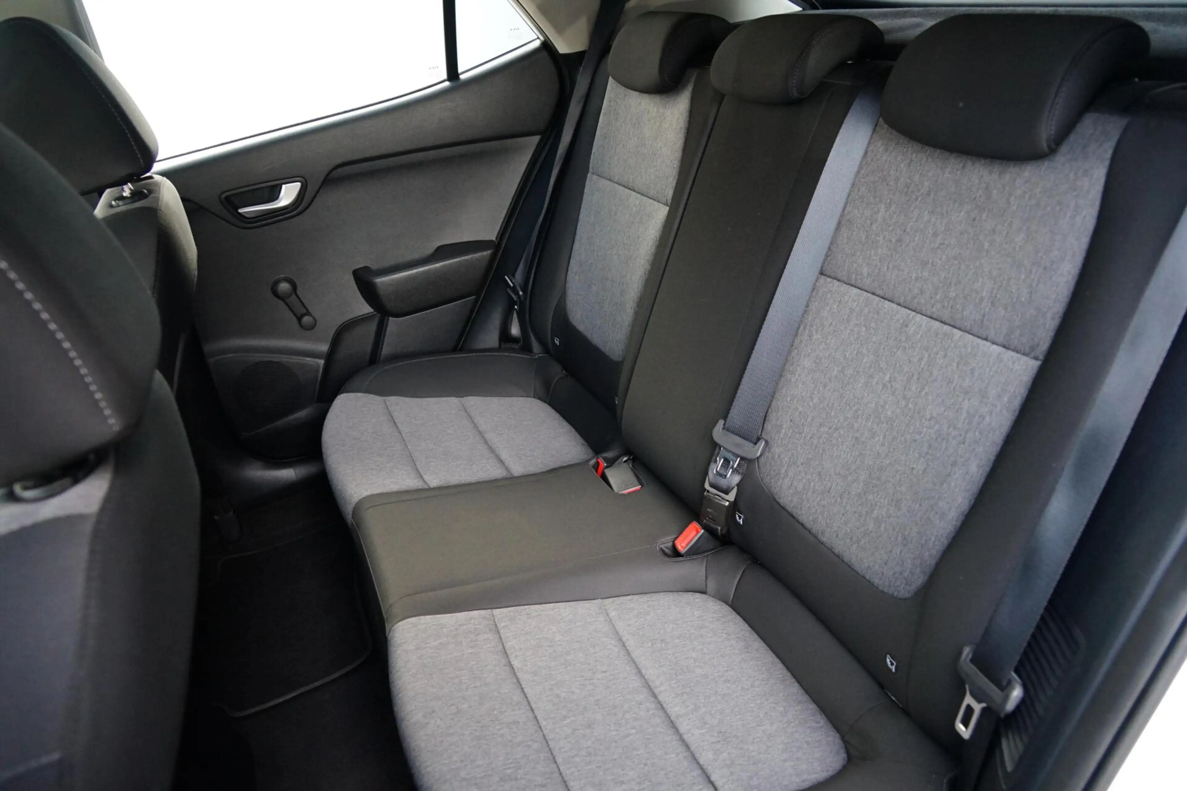 Kia Stonic 1.0 T-GDi MHEV ComfortLine, NL, 1e eig. CarPlay — photo 5