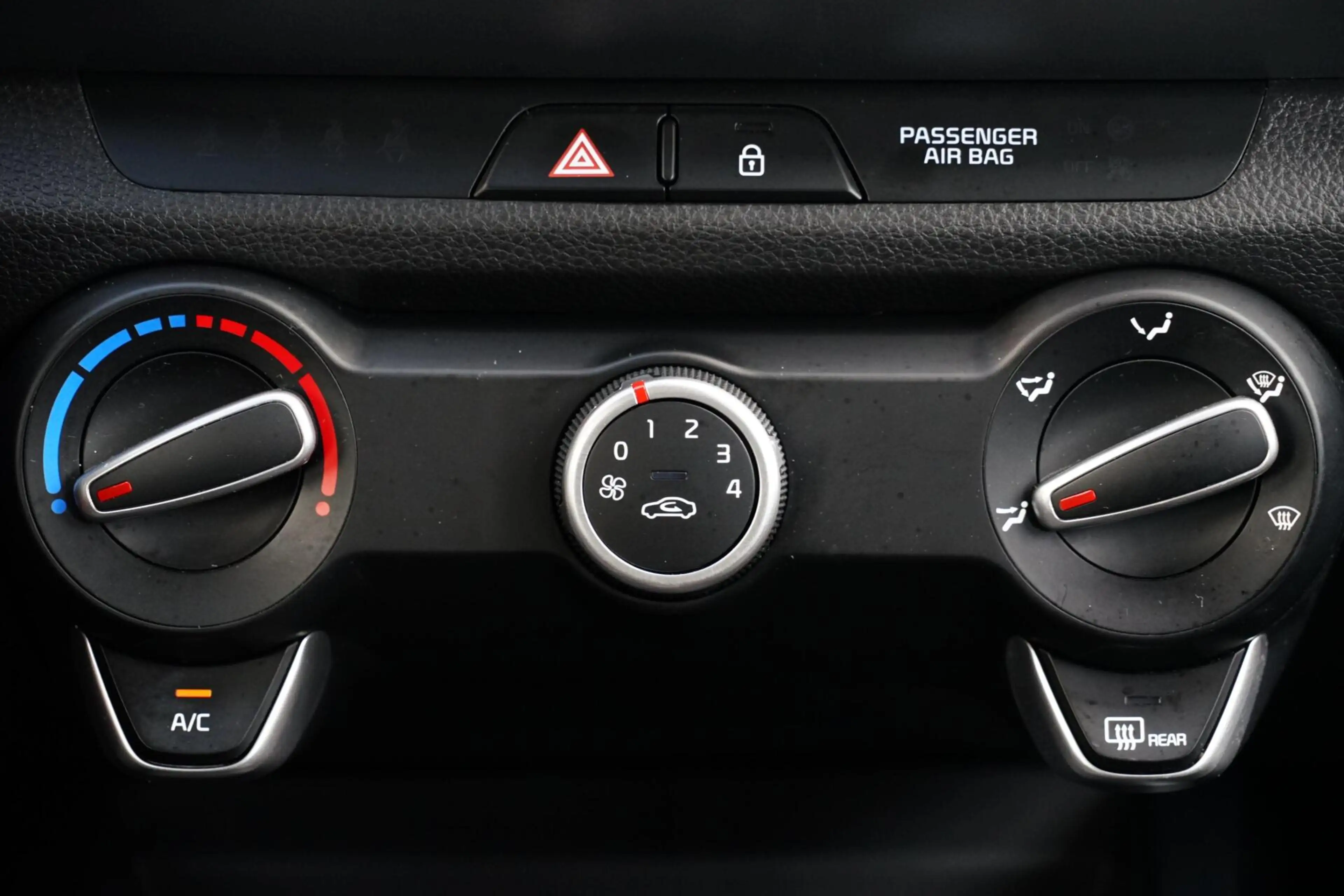 Kia Stonic 1.0 T-GDi MHEV ComfortLine, NL, 1e eig. CarPlay — photo 11