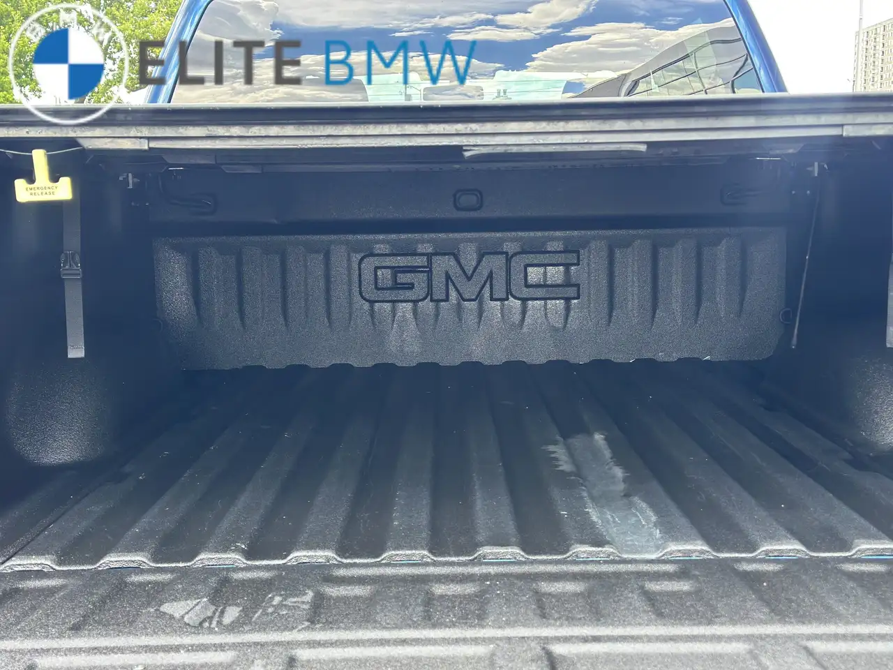 GMC Sierra 1500 fotografie GMC Sierra 1500