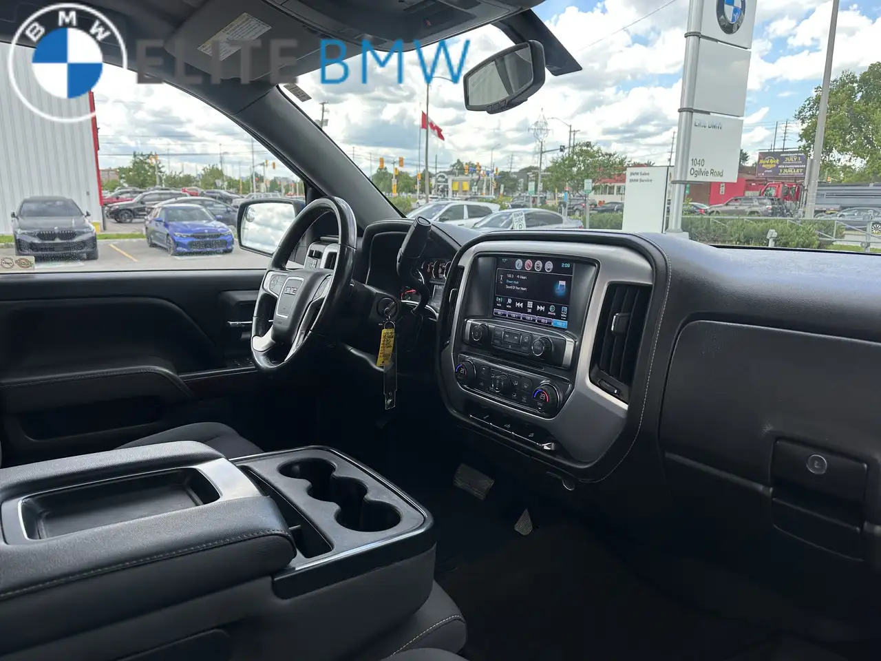 GMC Sierra 1500 fotografie GMC Sierra 1500