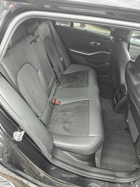 BMW 330 Touring 330e PHEV M-pakket — photo 10
