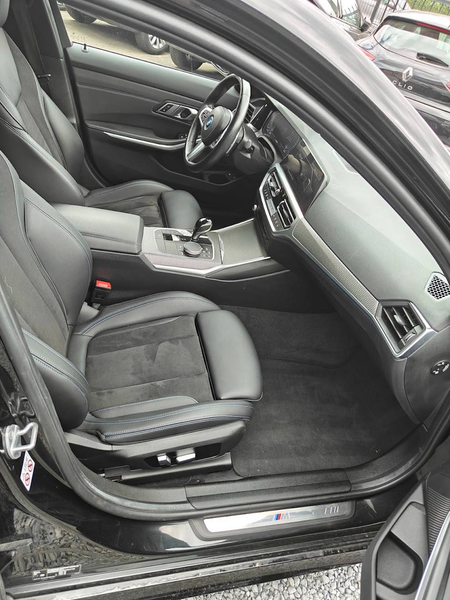 BMW 330 Touring 330e PHEV M-pakket — photo 7