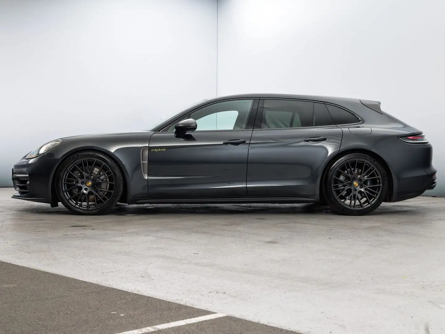 Porsche Panamera 4 E-Hybrid ST Platinum Edition Grau - 2