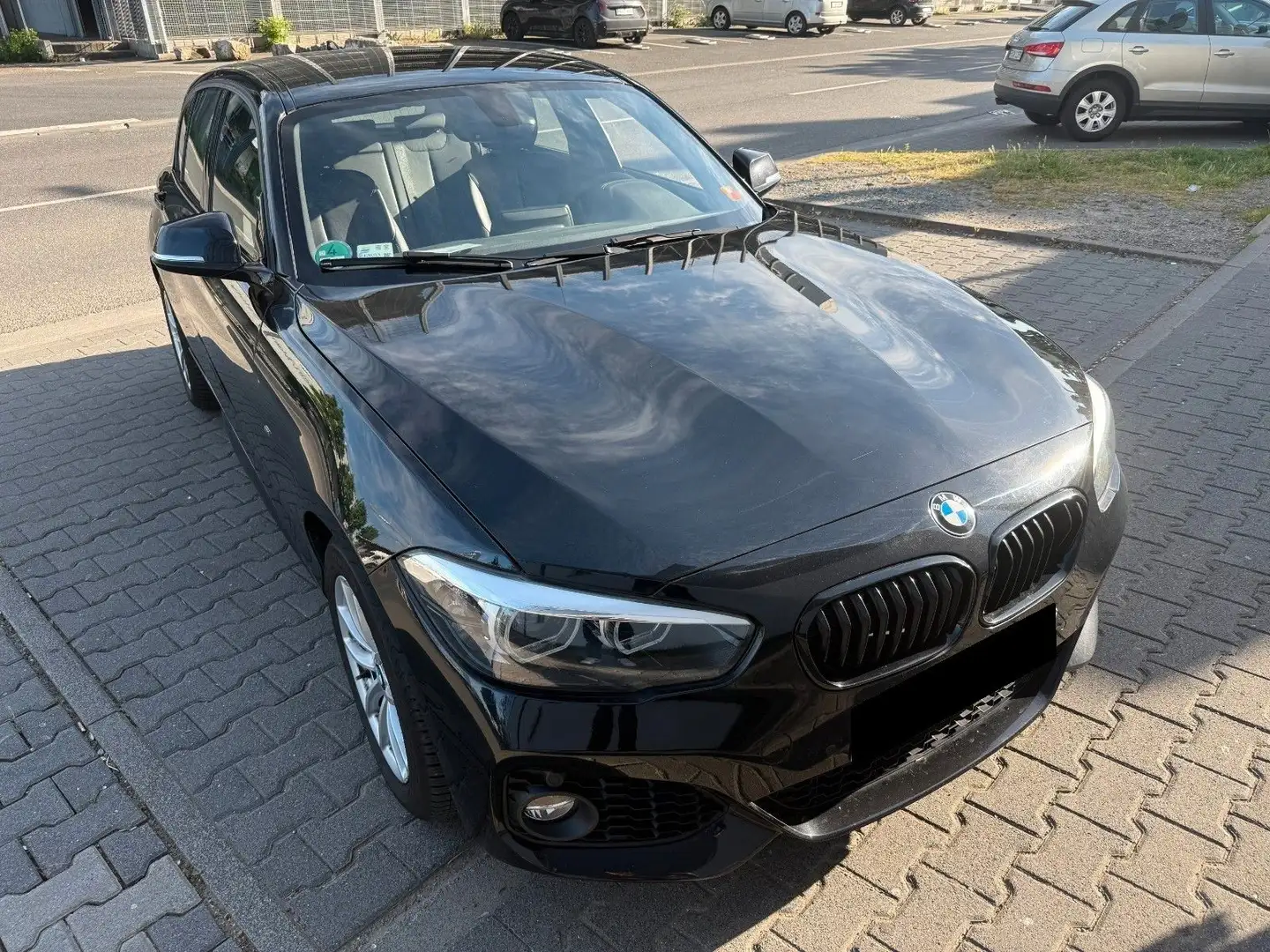 BMW 116 i Sport Line Black - 1
