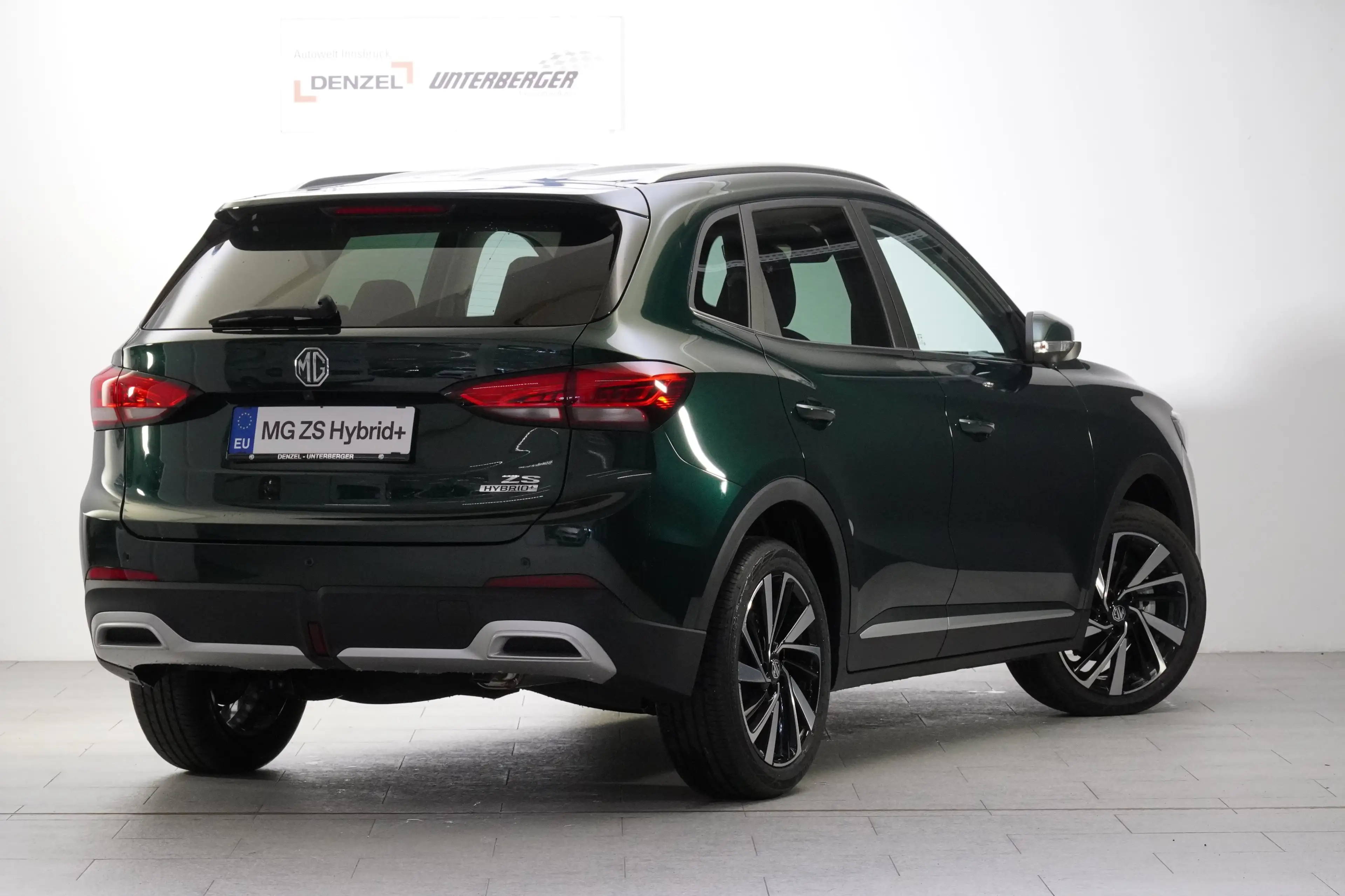 MG ZS HEV Luxury GRATIS Winterreifen ab €25.990 — photo 4