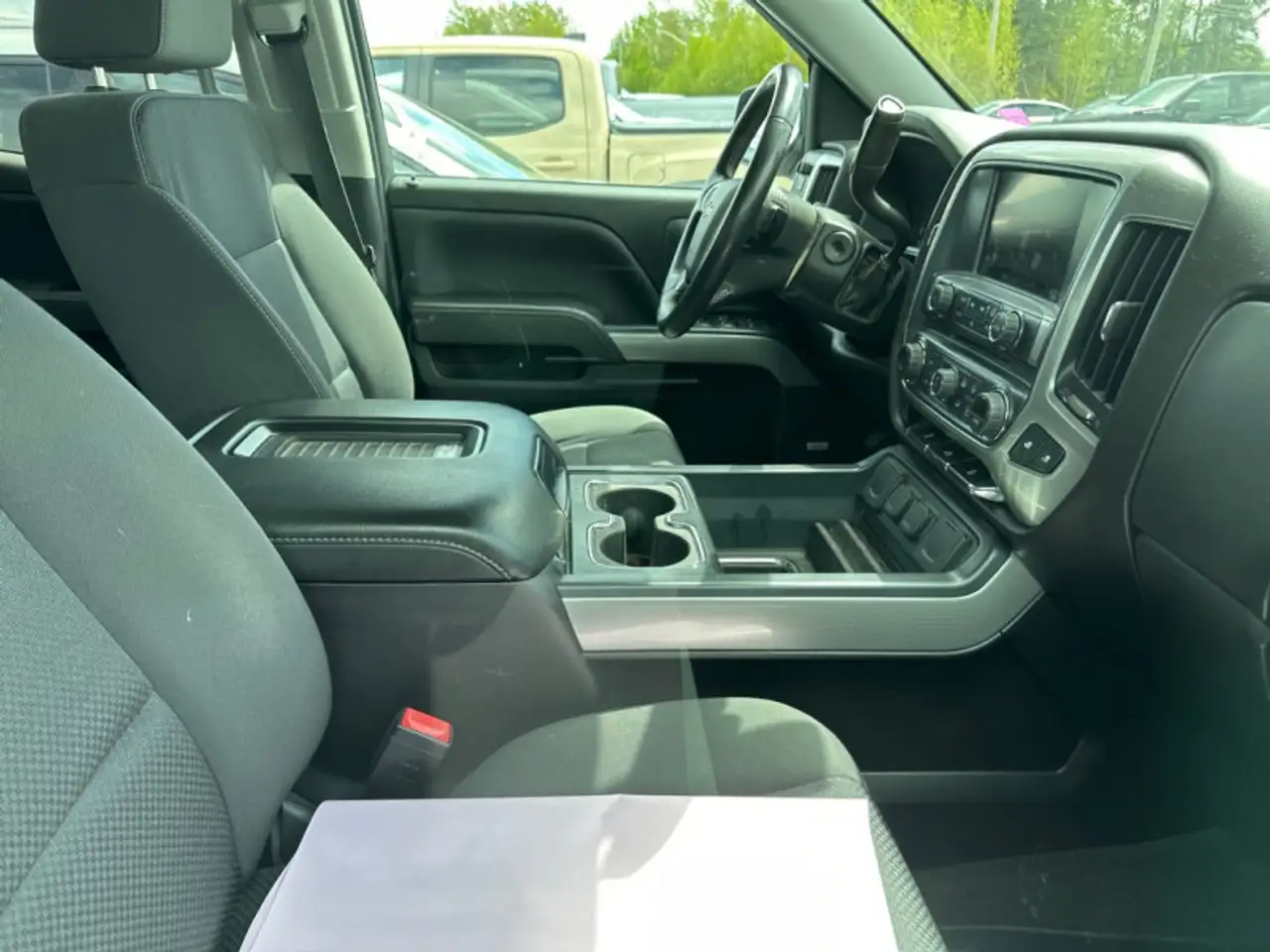 Chevrolet Silverado 1500 снимка Chevrolet Silverado 1500