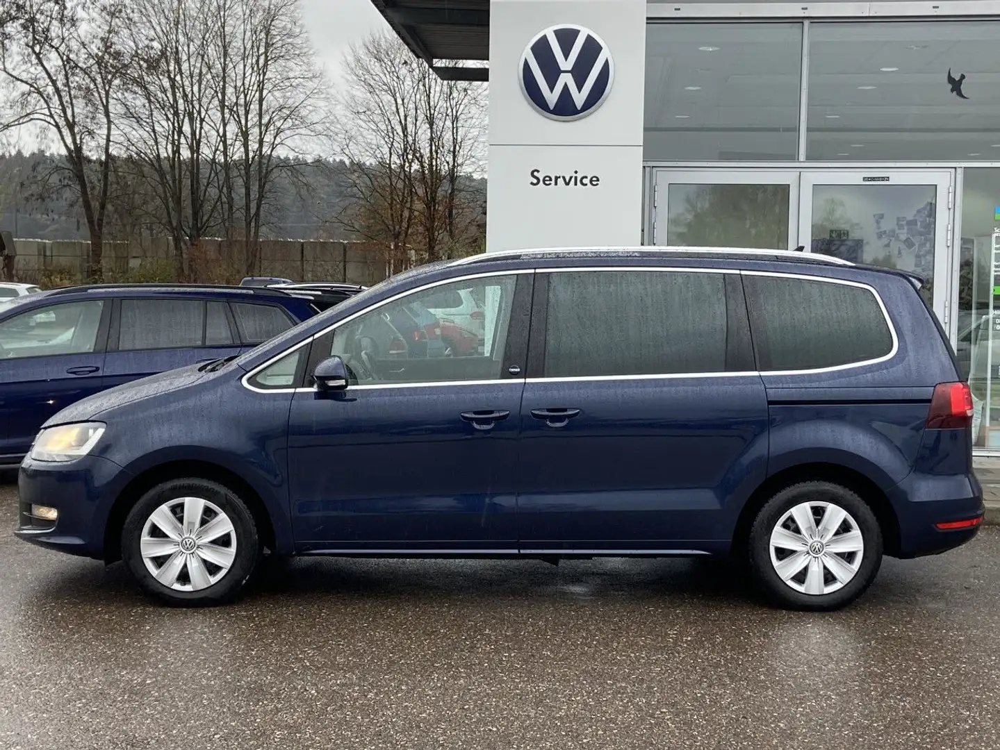 Volkswagen Sharan 2.0 TDI SOUND 7-SITZER 17"+EL.TÜREN+NAVI Blau - 2