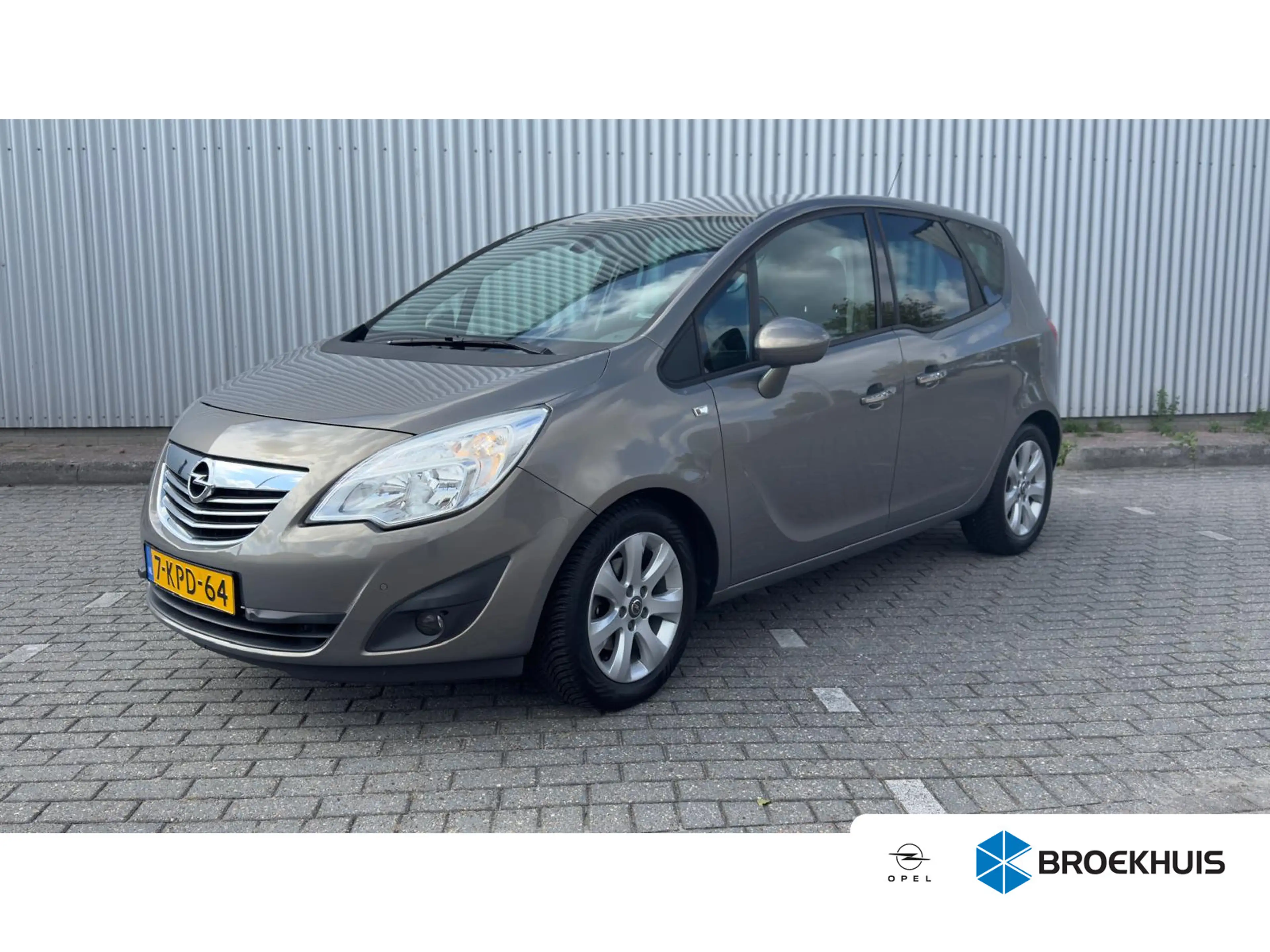 Opel Meriva Cosmo 1.4 Turbo | Dealer onderhouden | Trekhaak |