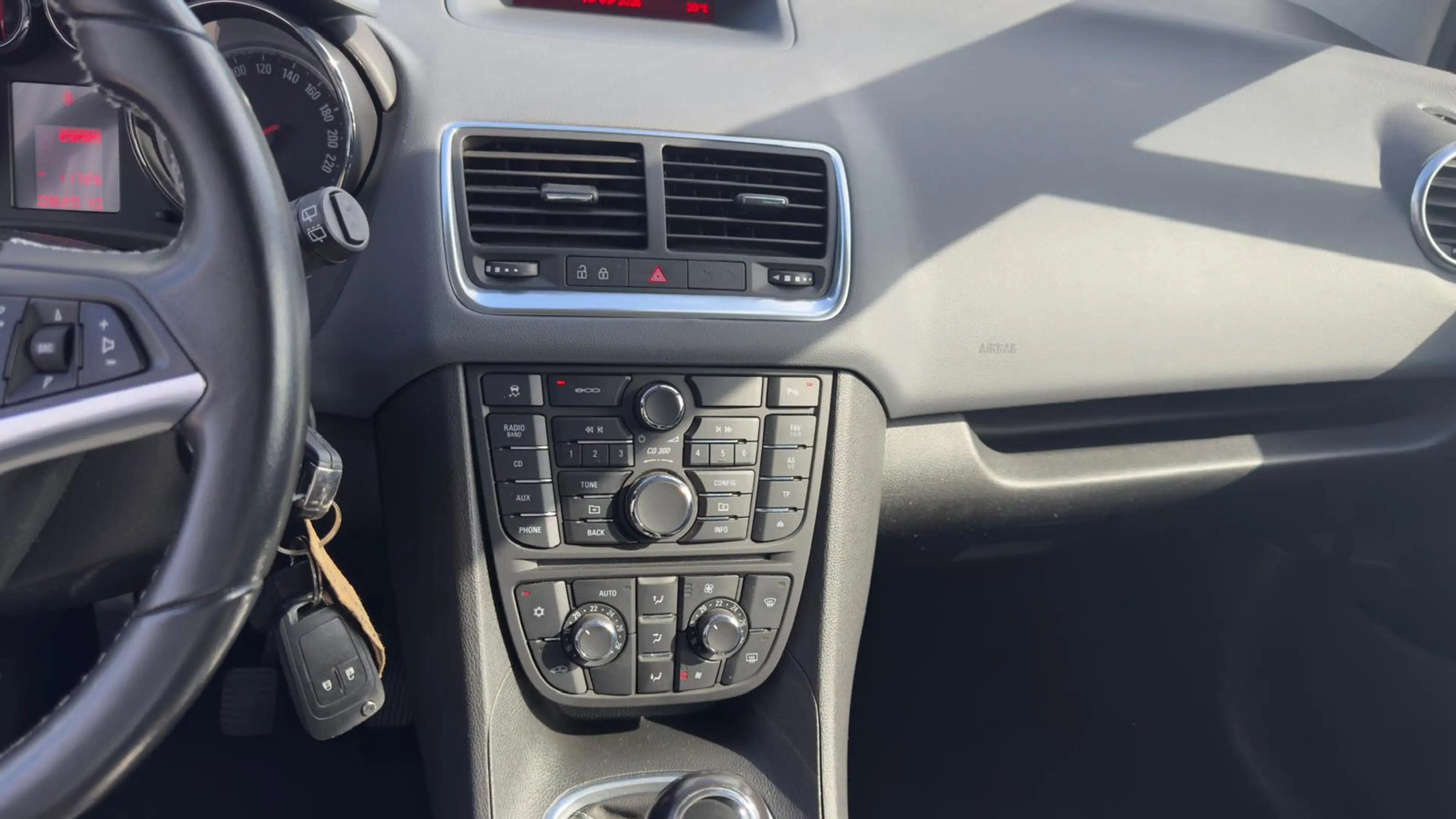 Opel Meriva Cosmo 1.4 Turbo | Dealer onderhouden | Trekhaak | — photo 20