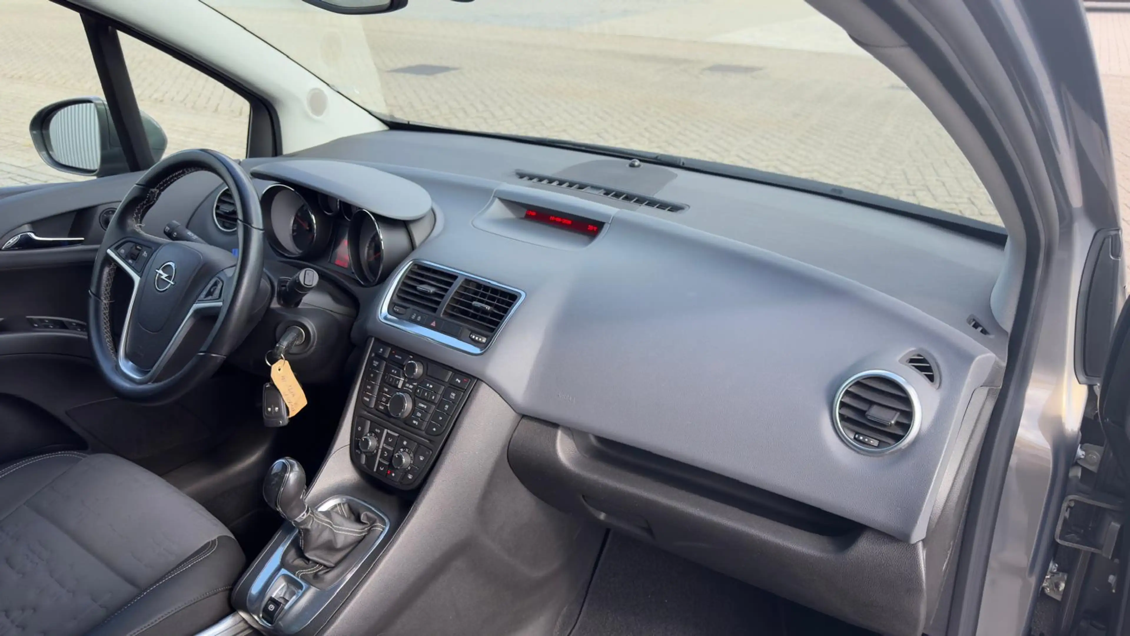 Opel Meriva Cosmo 1.4 Turbo | Dealer onderhouden | Trekhaak | — photo 12
