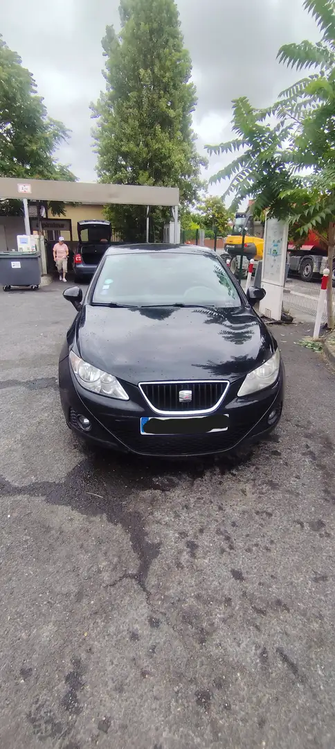 SEAT Ibiza Ibiza 1.4i 16v 85 Réference Noir - 1