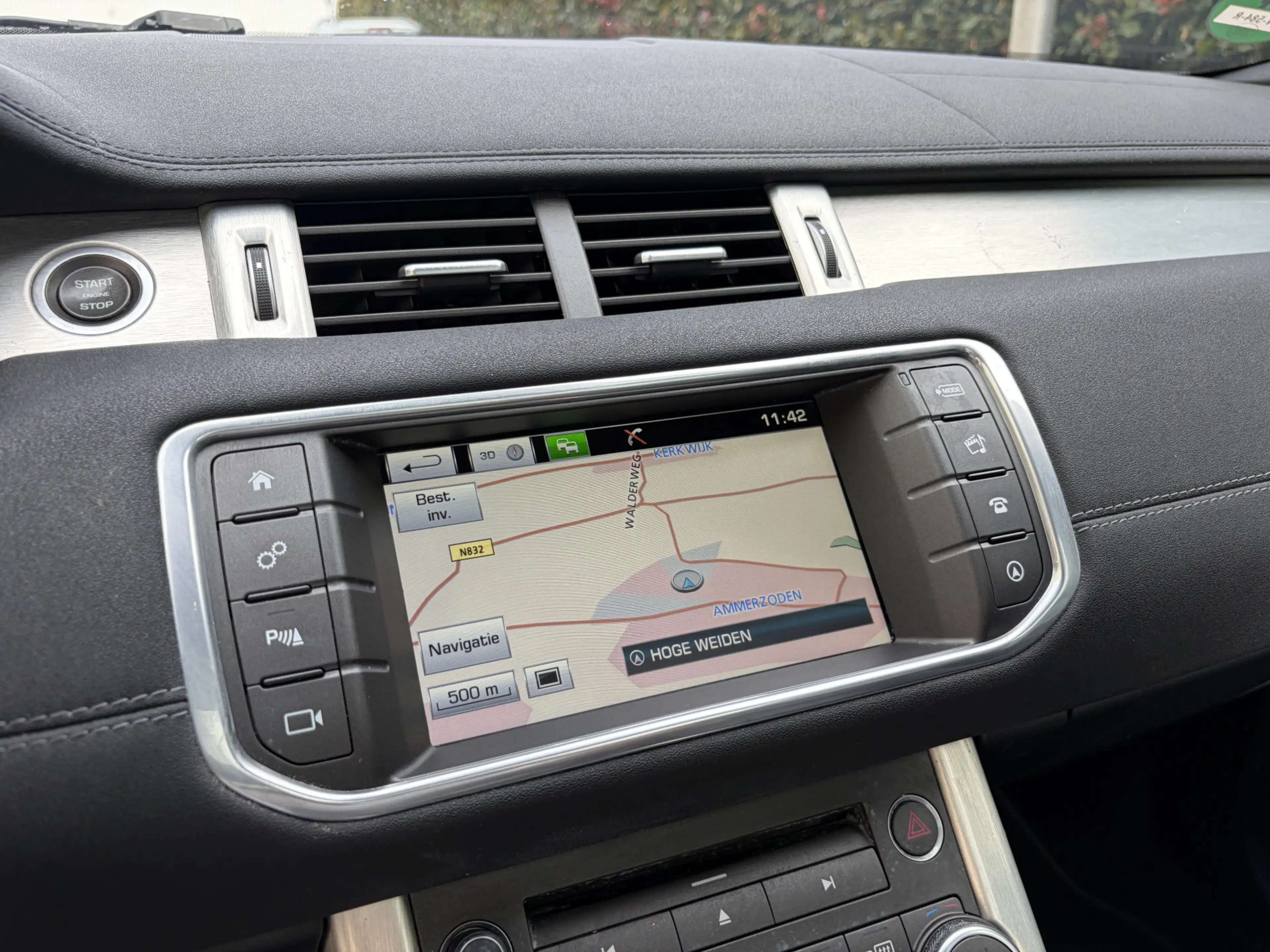 Land Rover Range Rover Evoque 2.0 Si4 HSE Dynamic / AUTOMAAT / NAVI / PANORAMADA — photo 18