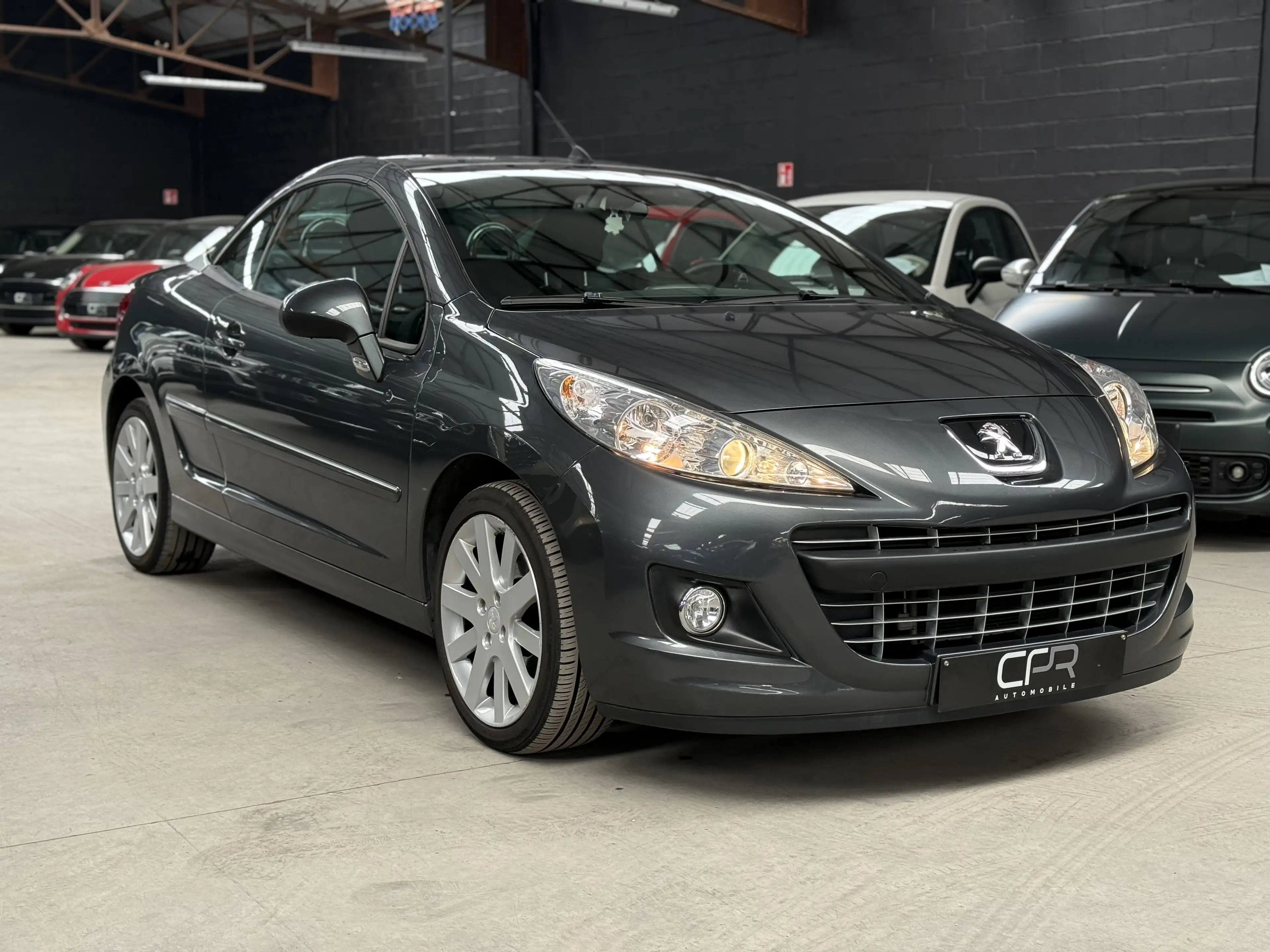Peugeot 207 CC 1.6i * ECRAN * RADIO * RADAR * CLIM * GARANTIE — photo 5