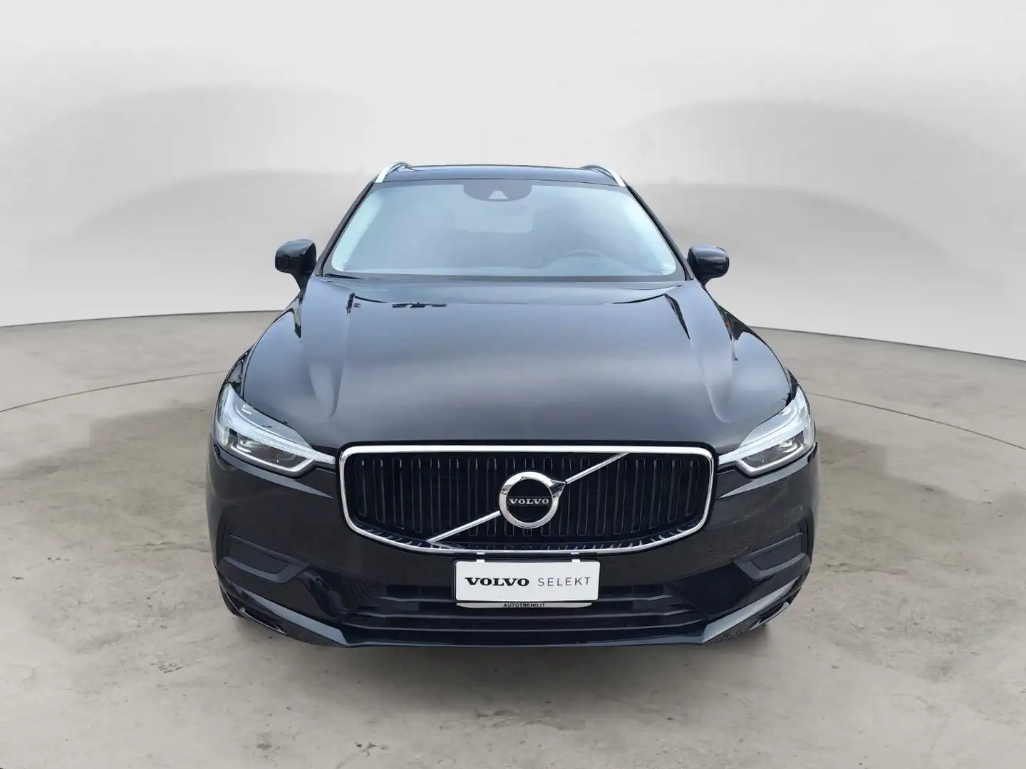Volvo XC60 B4 197+14 CV AWD Mild Hybrid Diesel Automatica NA Nero - 2