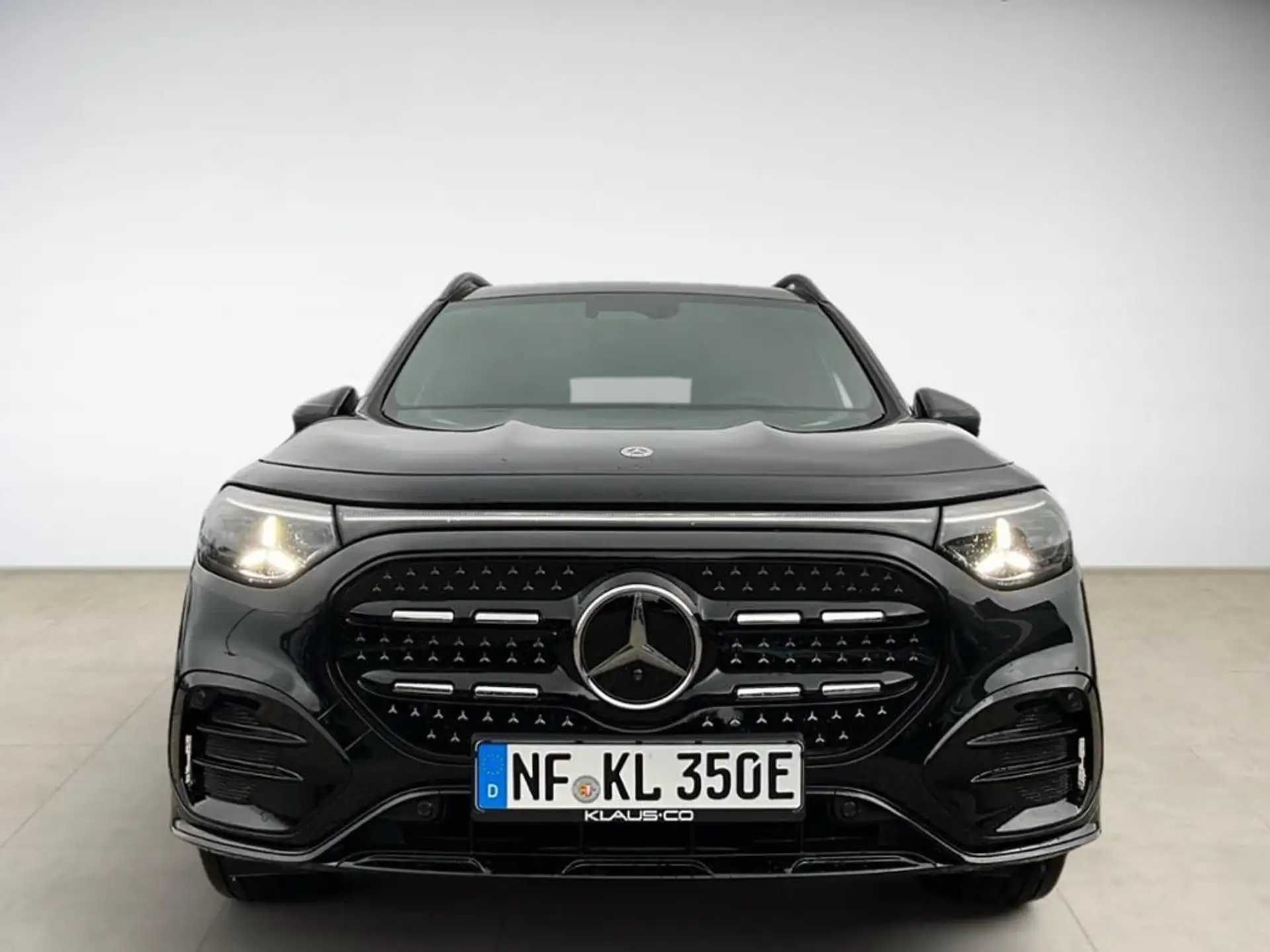 벤츠 Mercedes-Benz GLB GLB 350 EQ 2026 검정 사진 2