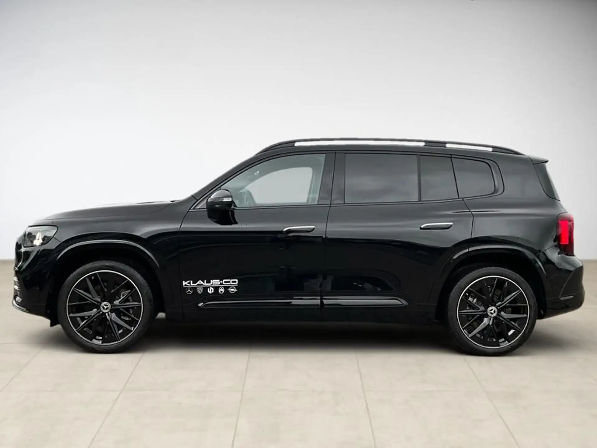 벤츠 Mercedes-Benz GLB GLB 350 EQ 2026 검정 사진 3
