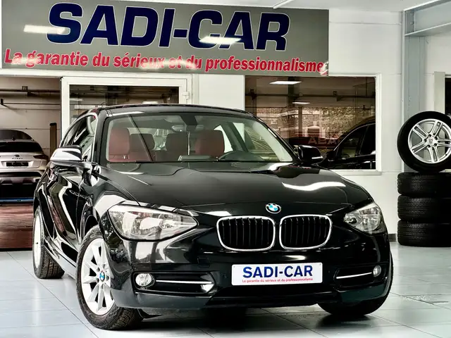 BMW 114 114i 102cv Hatch Coupé - SPORT  LINE EDITION