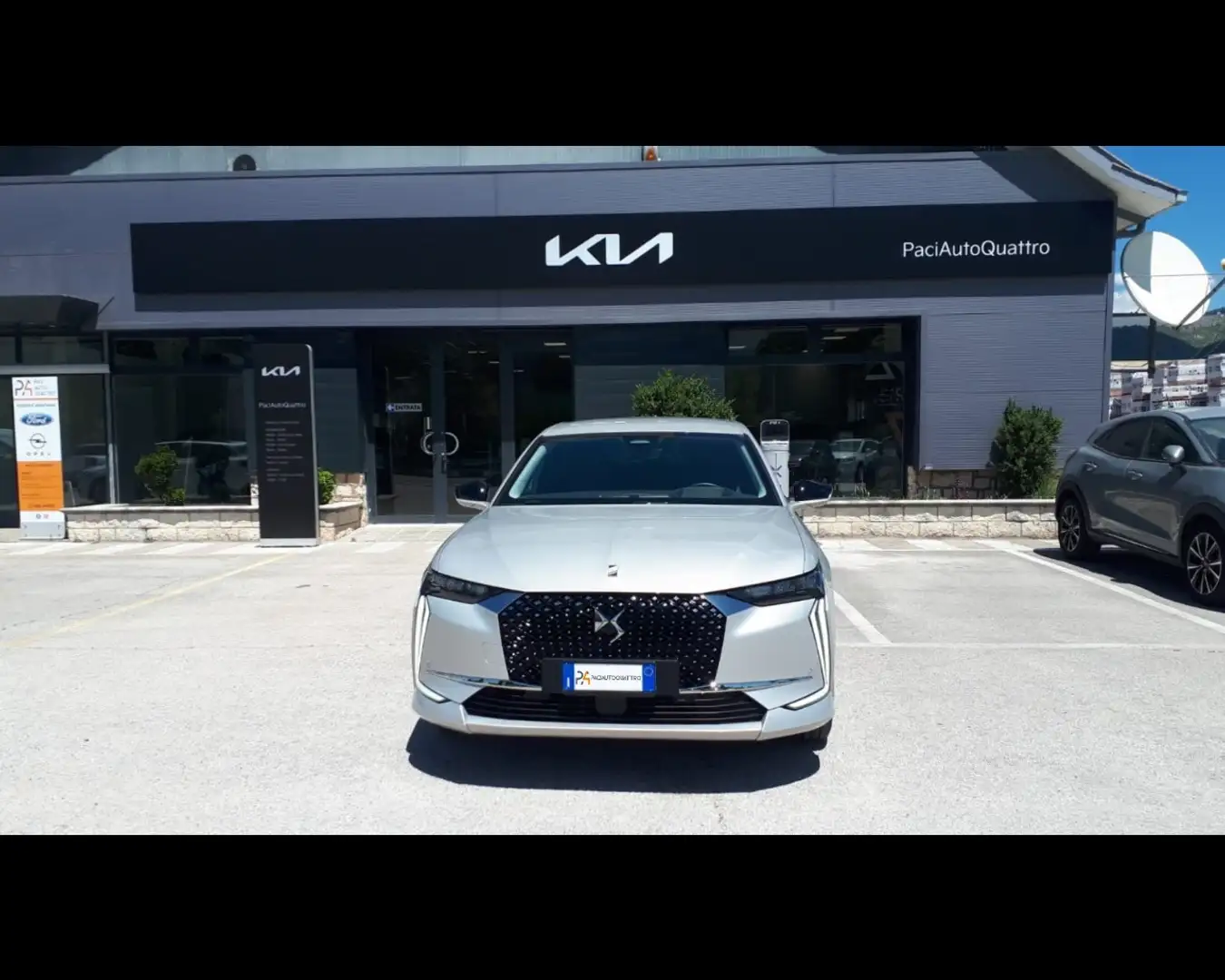 DS Automobiles DS 4 1.6 E-TENSE Trocadero Beige - 2