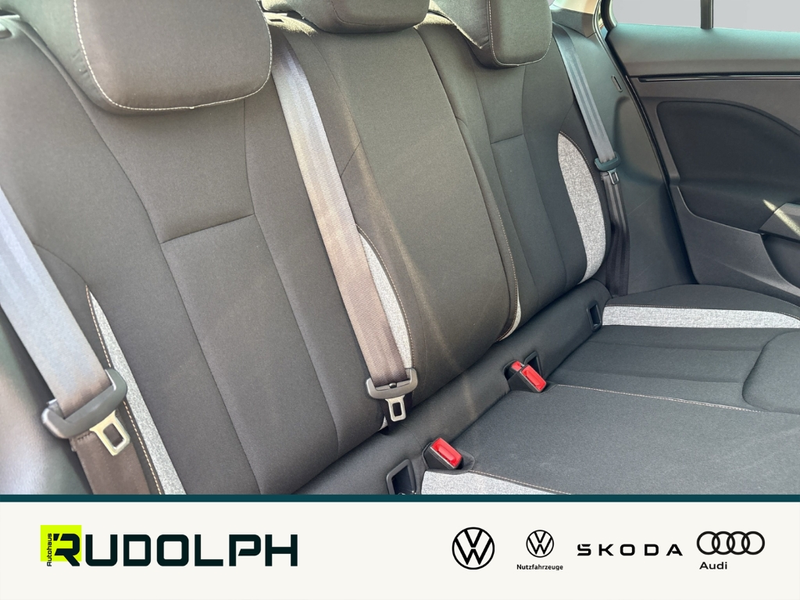 Skoda Kamiq 1.0 TSI Selection Matrix ACC Rückfahrkam. Navi SHZ — photo 9