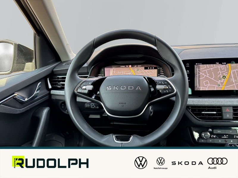 Skoda Kamiq 1.0 TSI Selection Matrix ACC Rückfahrkam. Navi SHZ — photo 14
