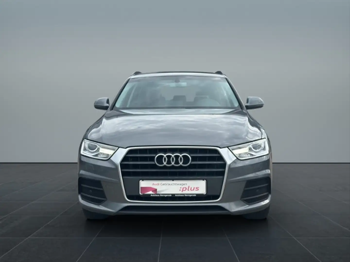 Audi Q3 1.4TFSI DSG *XenonPlus*SHZ*PDC* Grau - 2