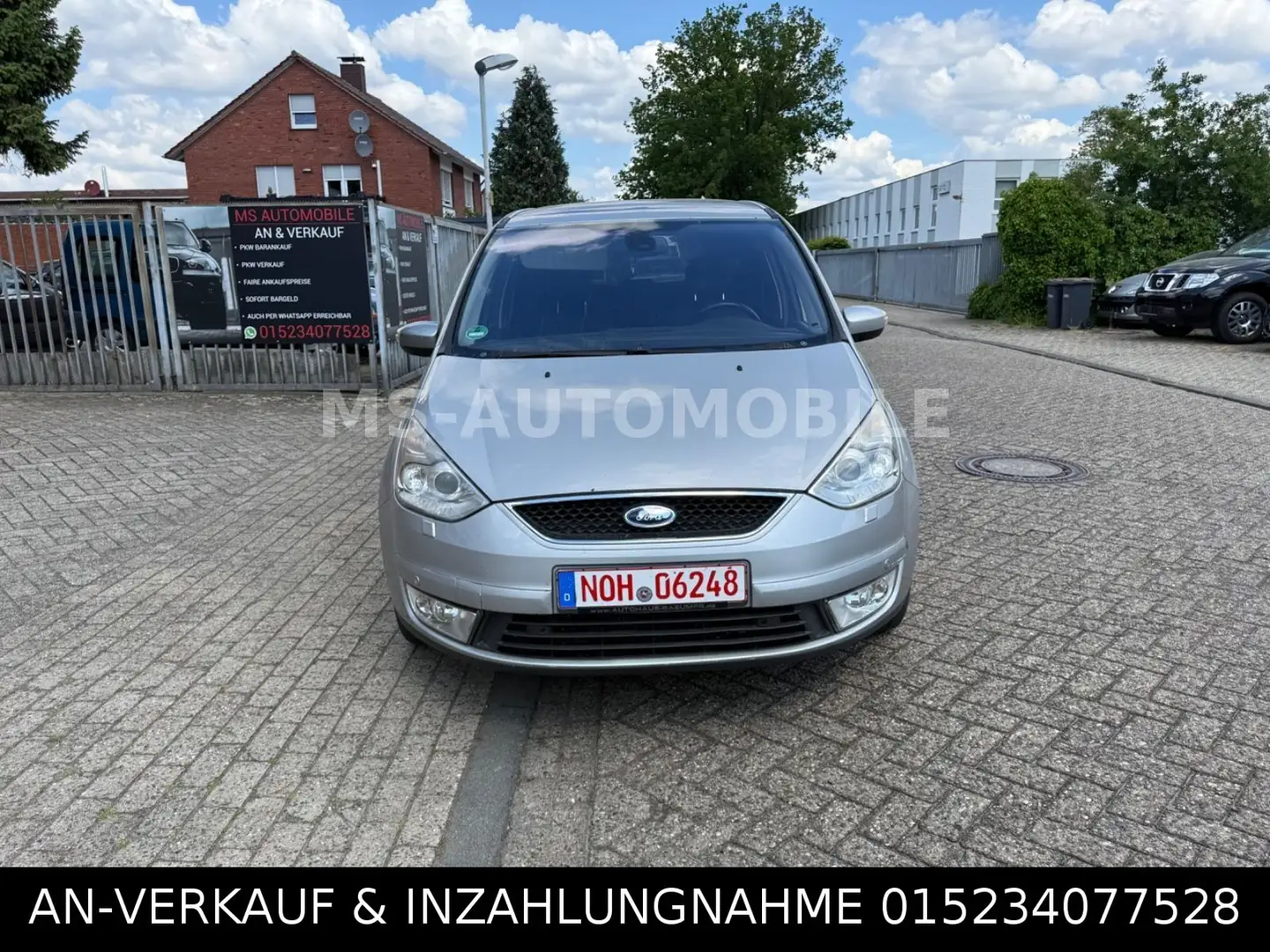 Ford Galaxy GALAXY GHIA * 175 - PS  * 7-SITZER*XENON* Silber - 2