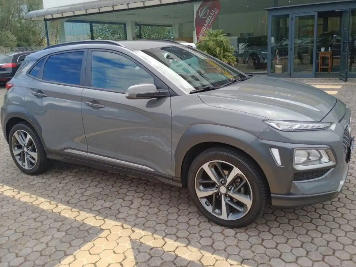 Hyundai KONA Kona 1.0 t-gdi Comfort 2wd 120cv Grigio - 2