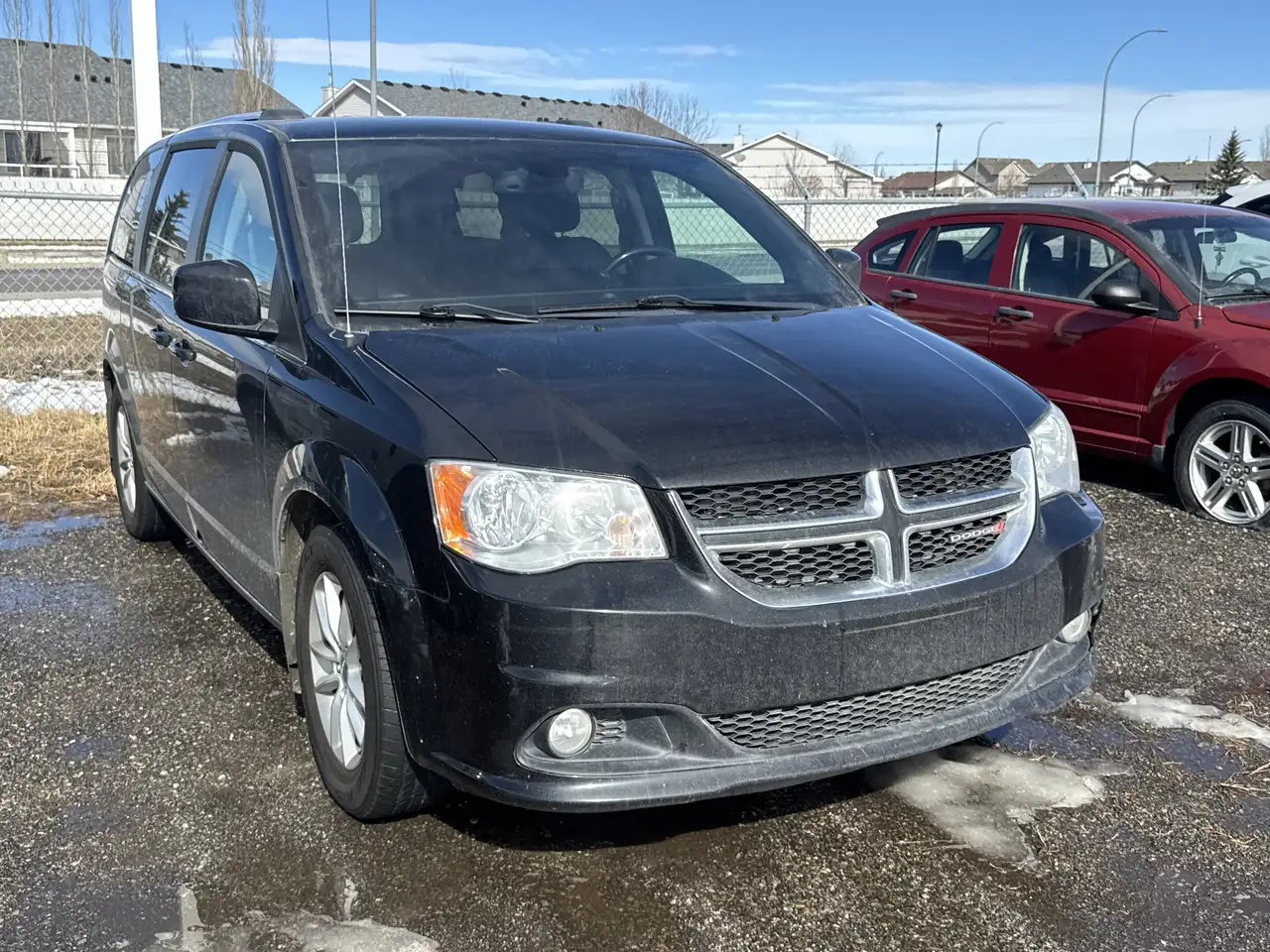 Dodge Grand Caravan снимка Dodge Grand Caravan