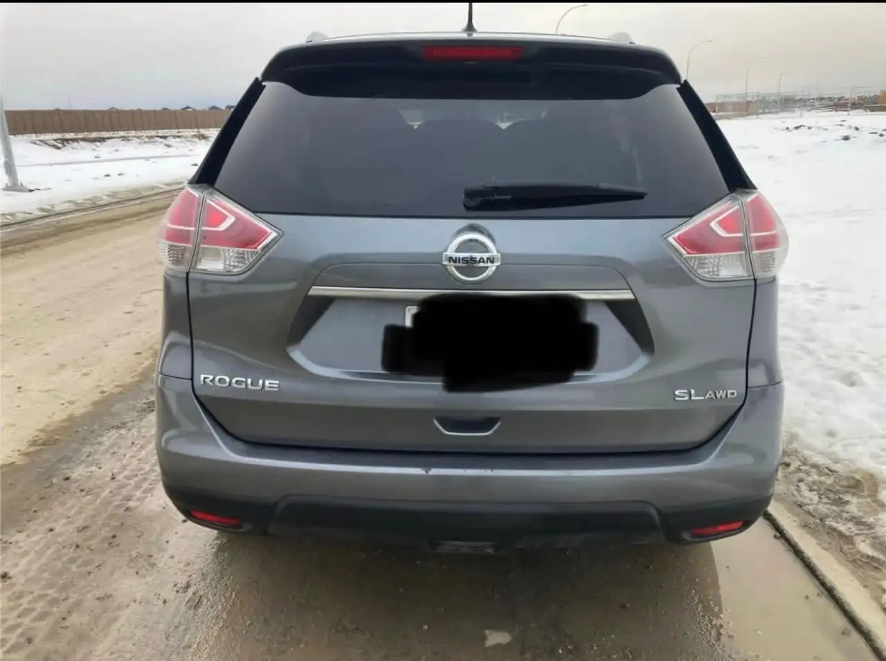 Nissan Rogue снимка Nissan Rogue