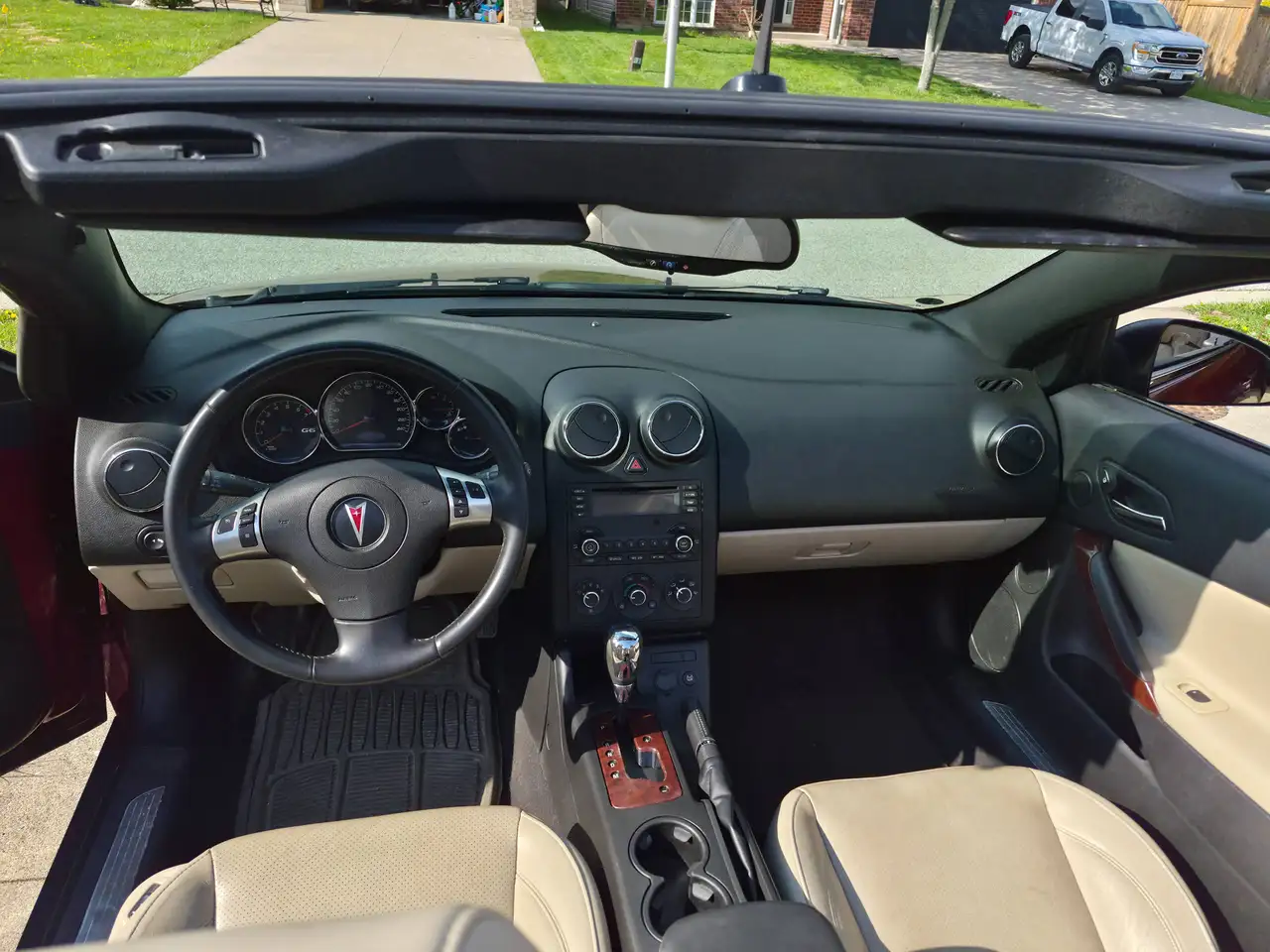 Pontiac G6 снимка Pontiac G6